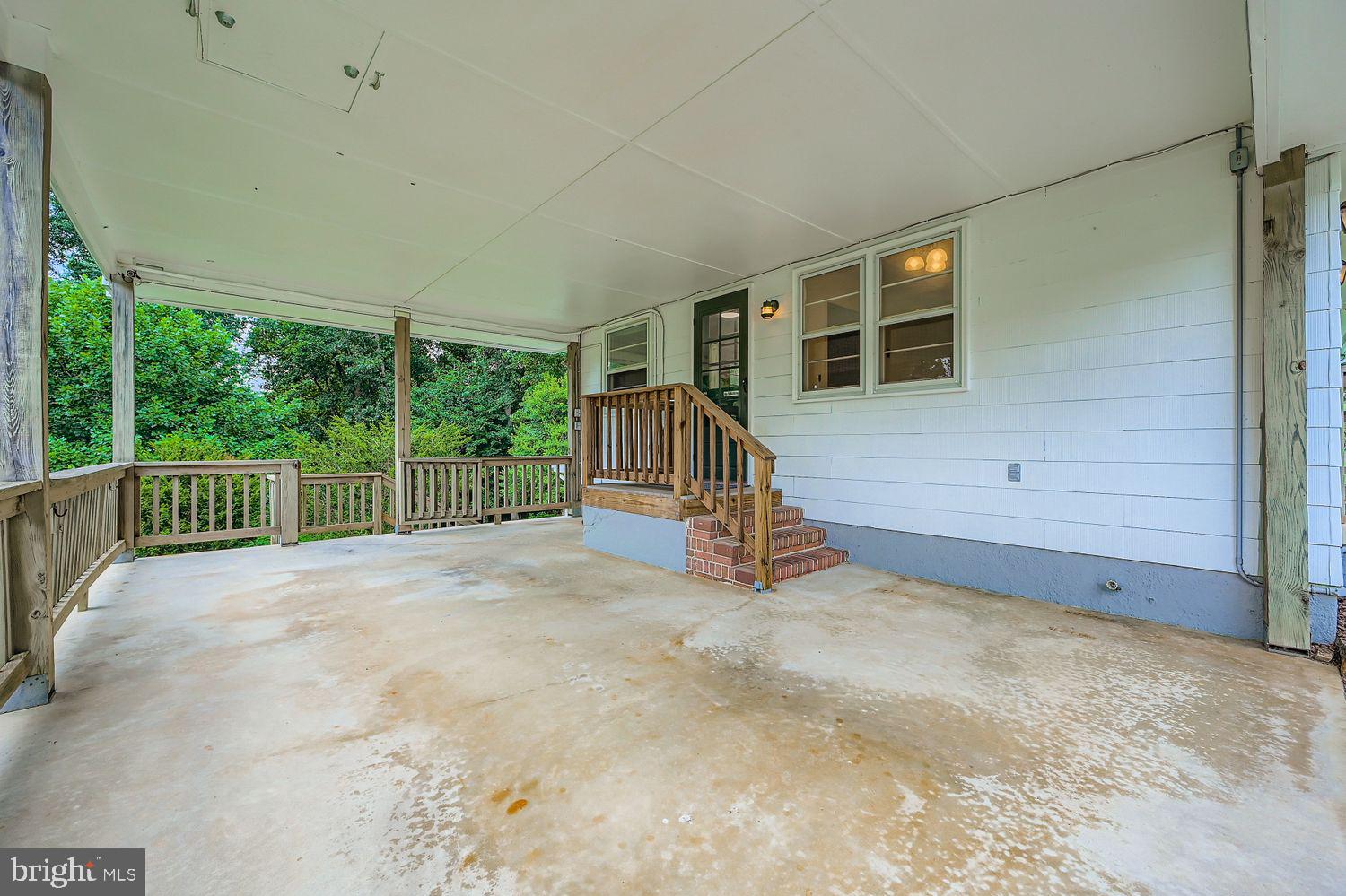 7528 DOGWOOD ROAD