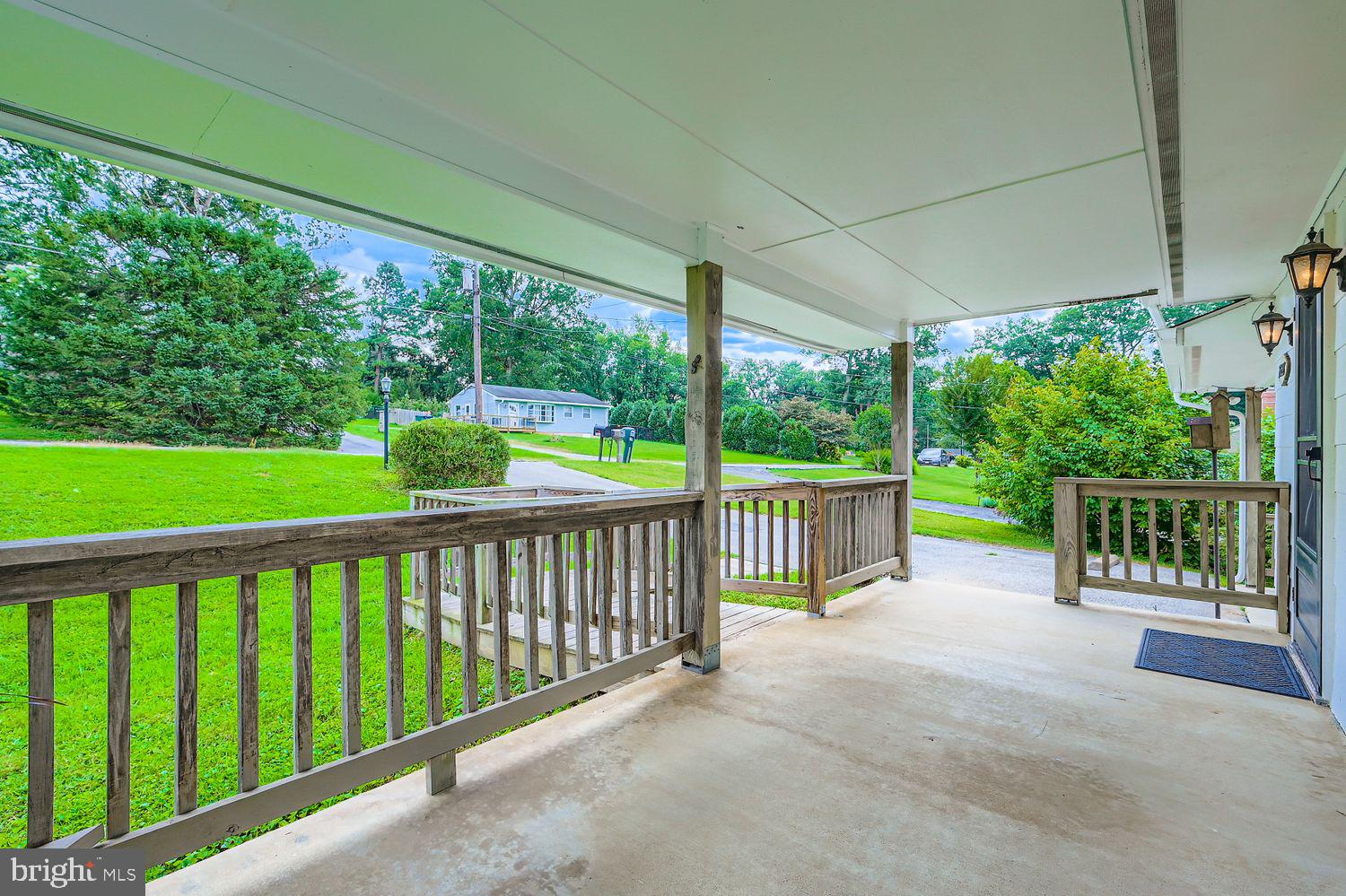 7528 DOGWOOD ROAD
