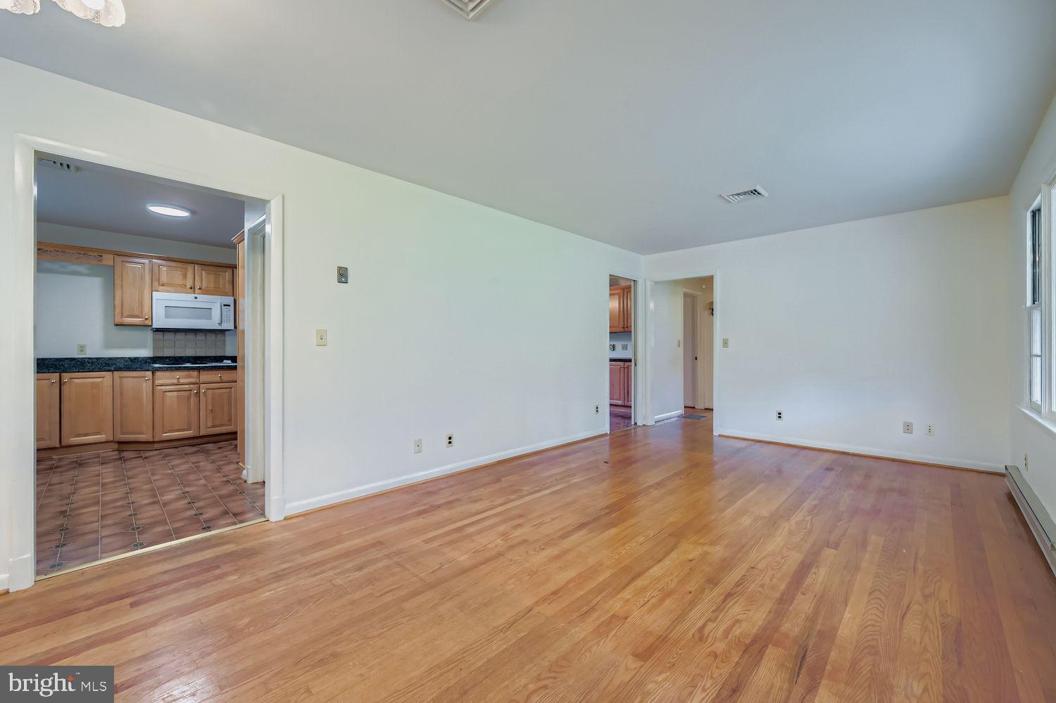 7528 DOGWOOD ROAD