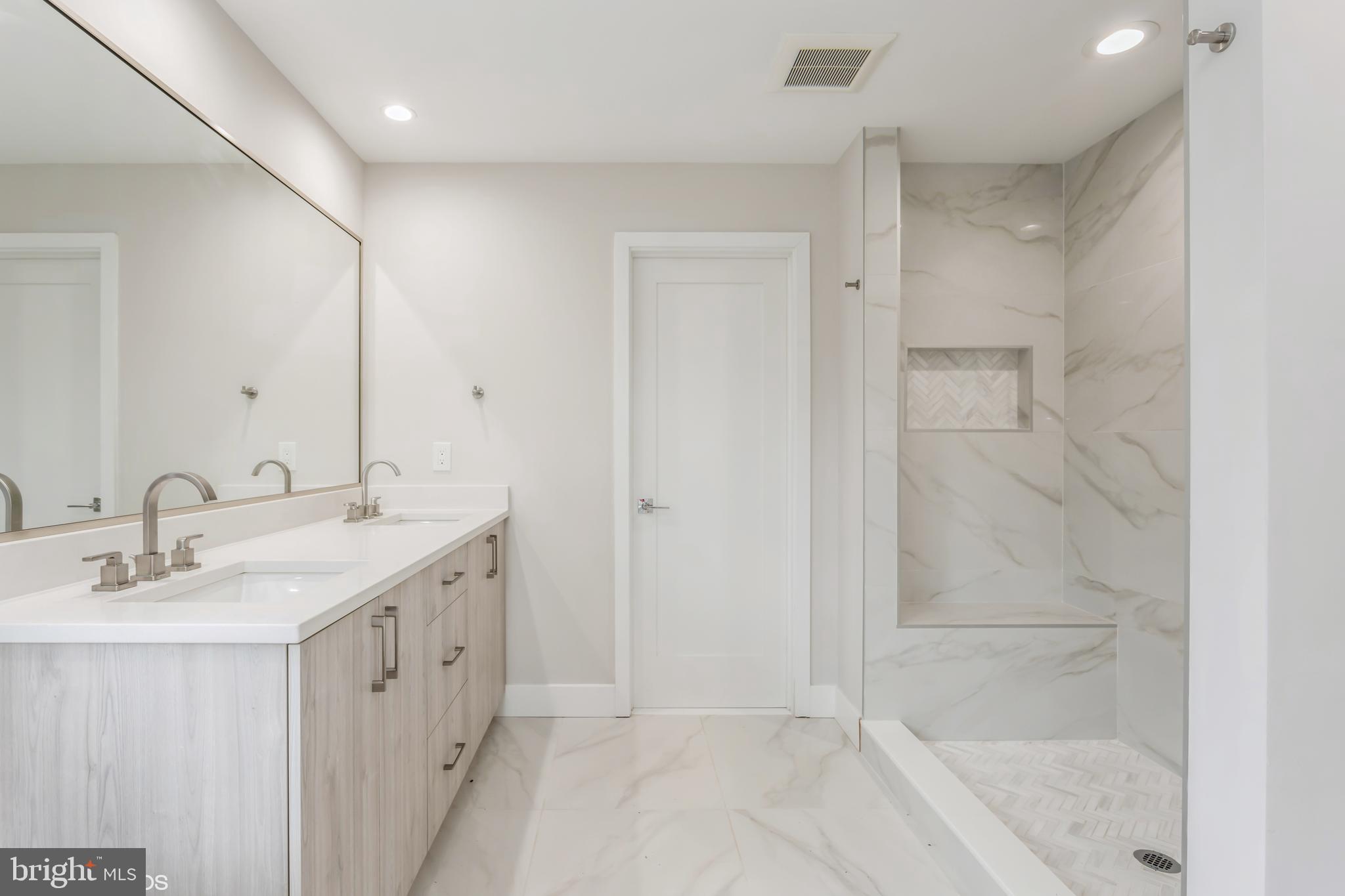 CHESWOLDE - Residential