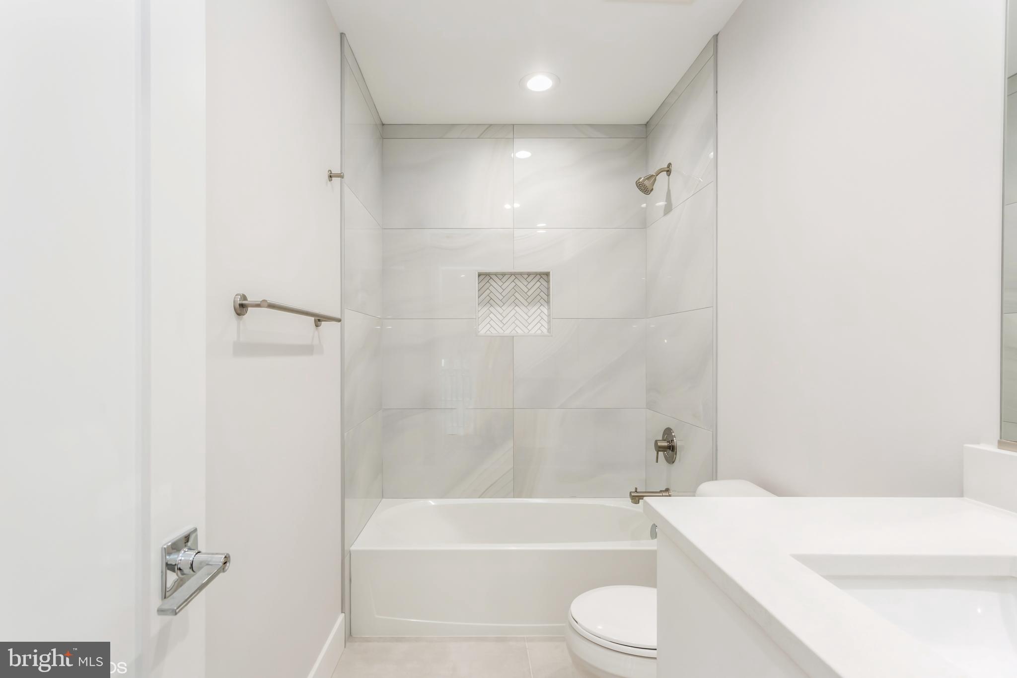 CHESWOLDE - Residential