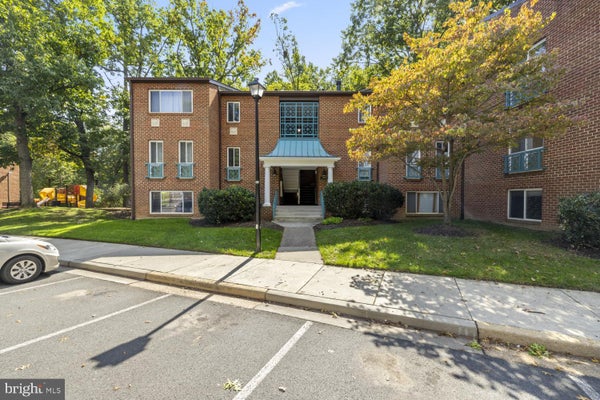 11815 BRETON CT APT 12B, RESTON, VA 20191 - Image d73e1f893b722bcbb2f35dff2425cc17/1821854164