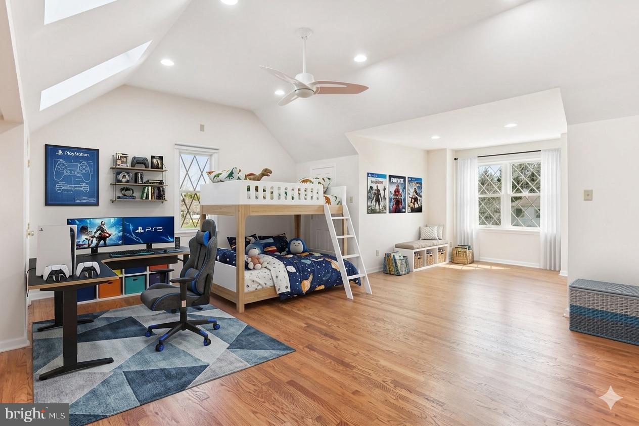 MAPLE GLEN - Residential