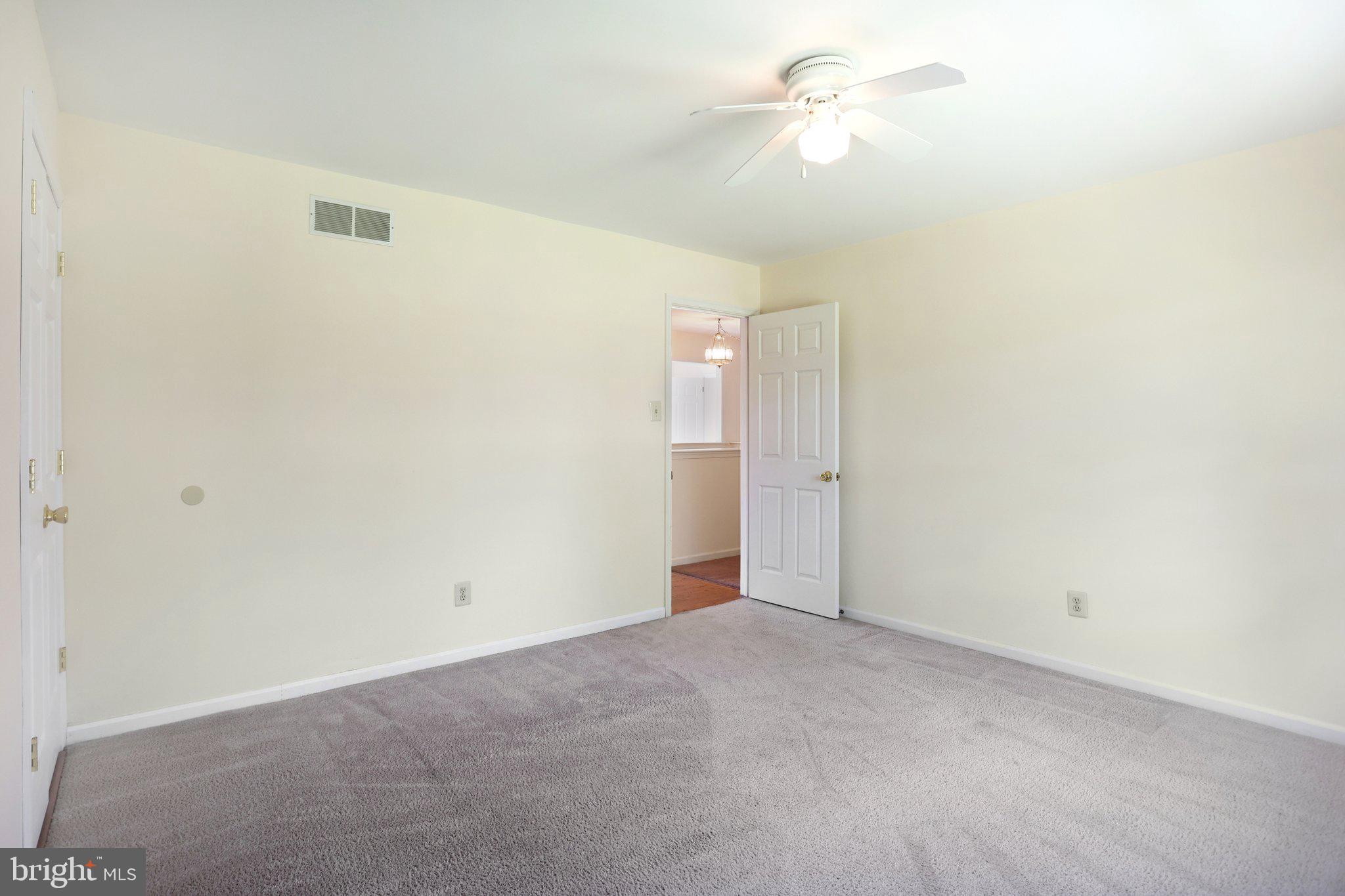 MAPLE GLEN - Residential