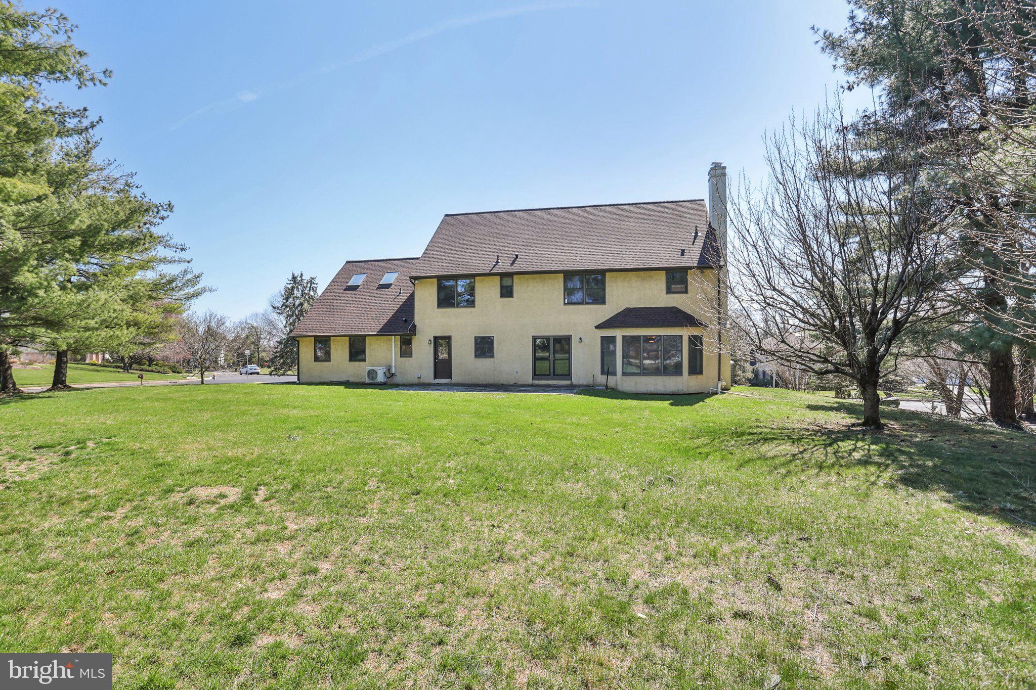 MAPLE GLEN - Residential