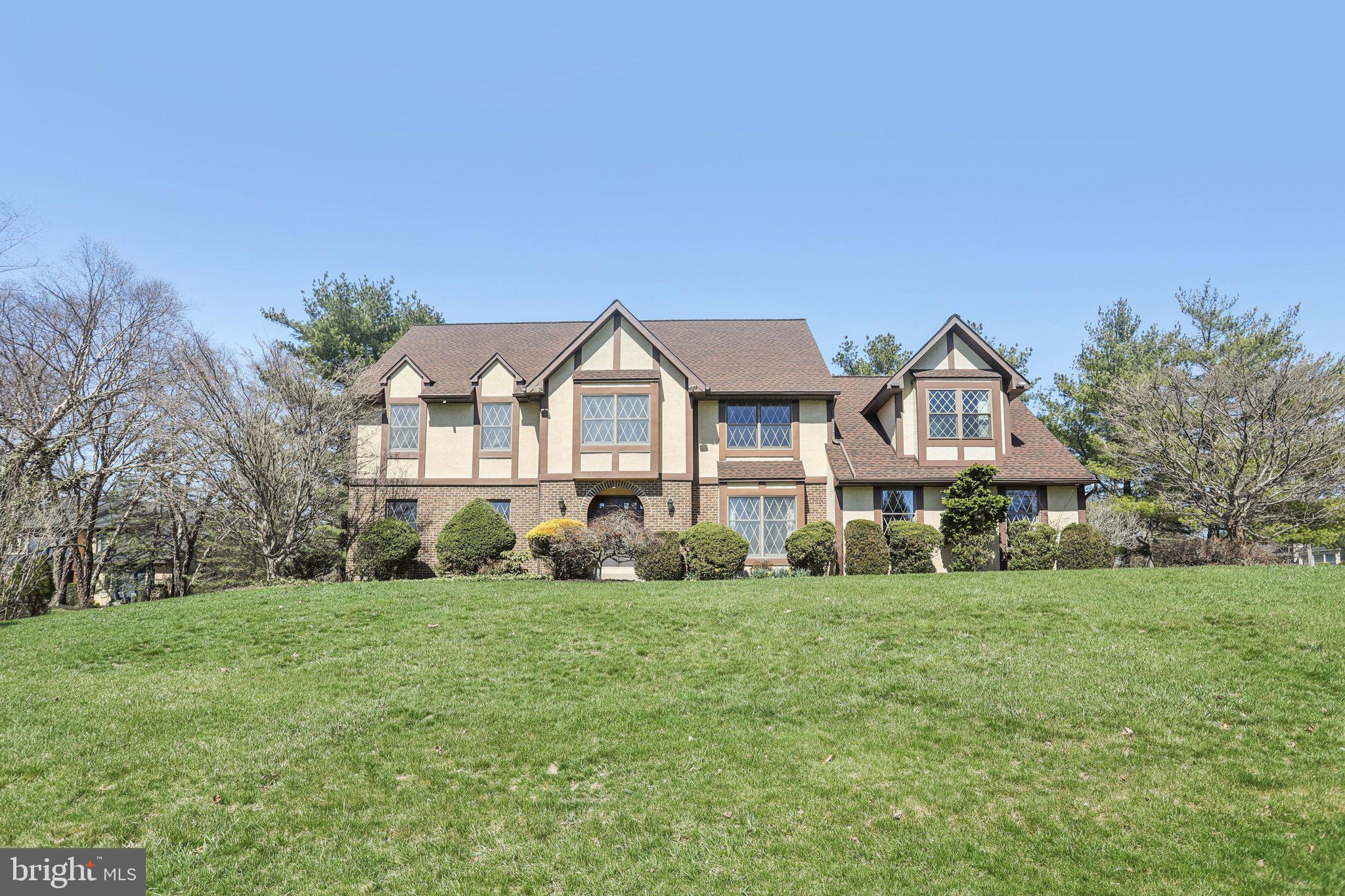 MAPLE GLEN - Residential