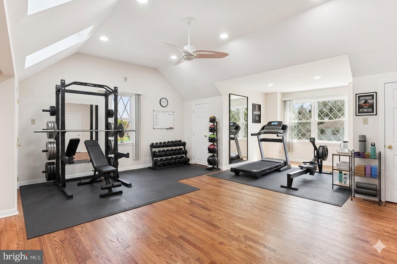 MAPLE GLEN - Residential