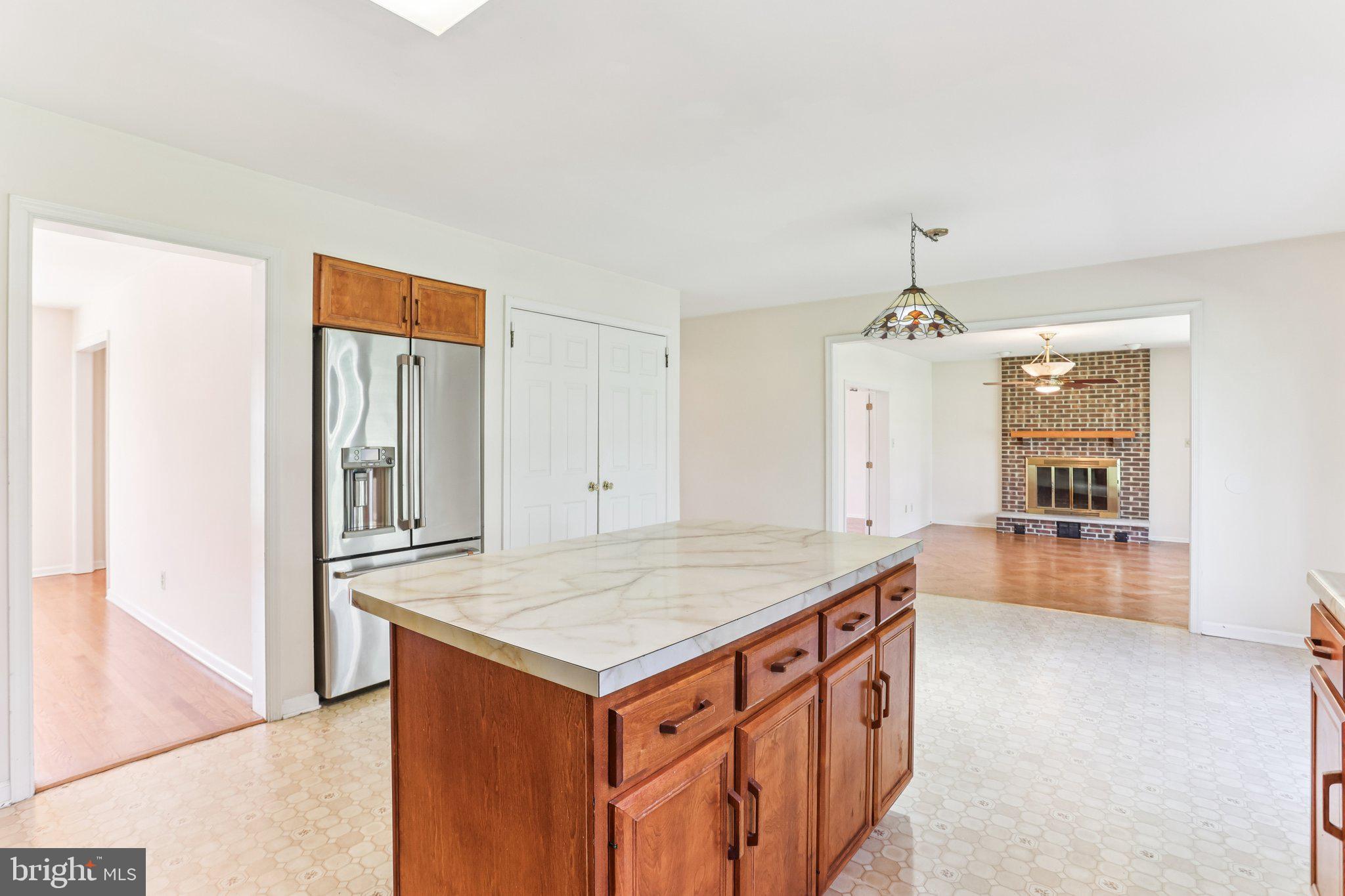 MAPLE GLEN - Residential