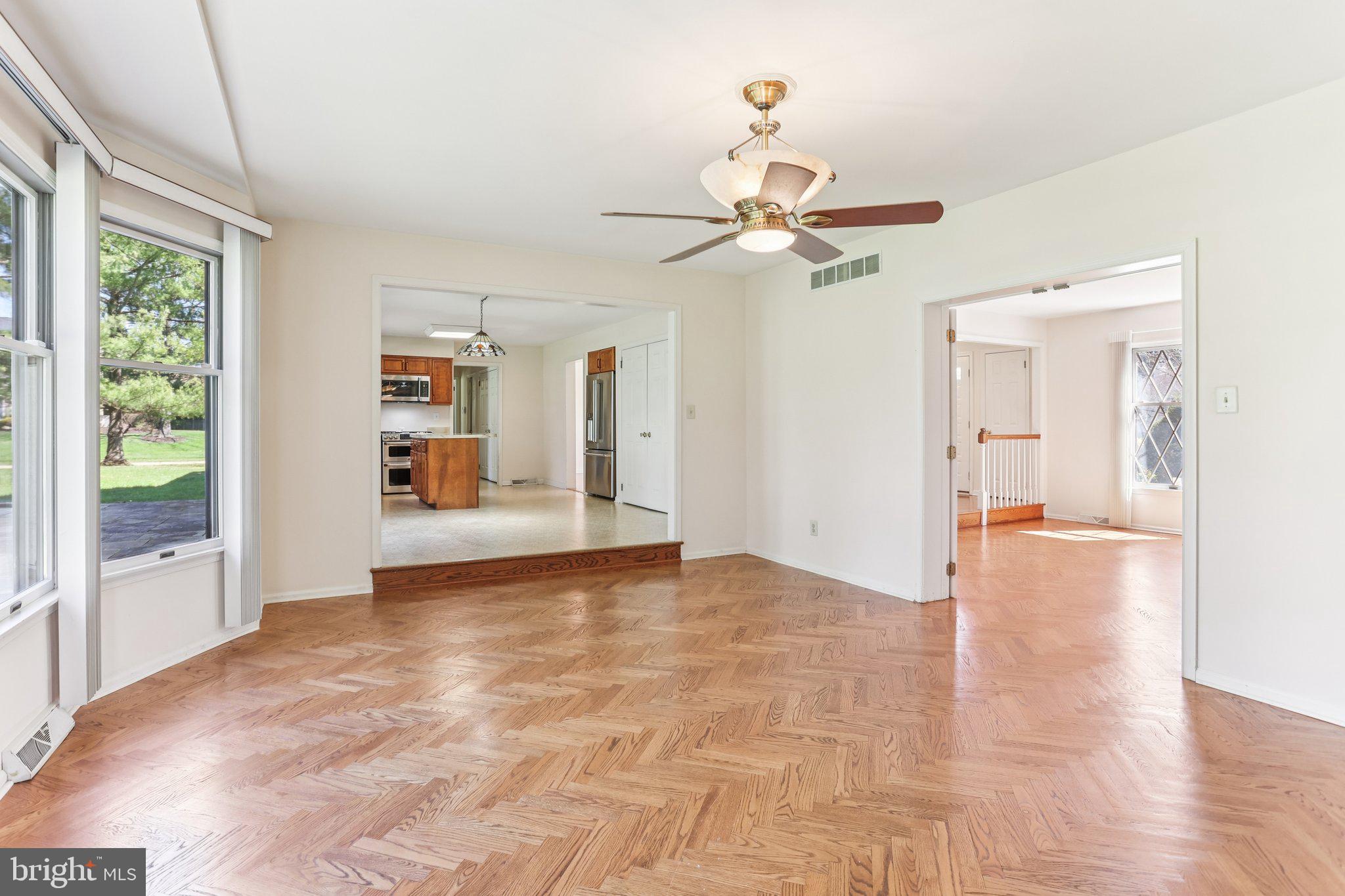 MAPLE GLEN - Residential