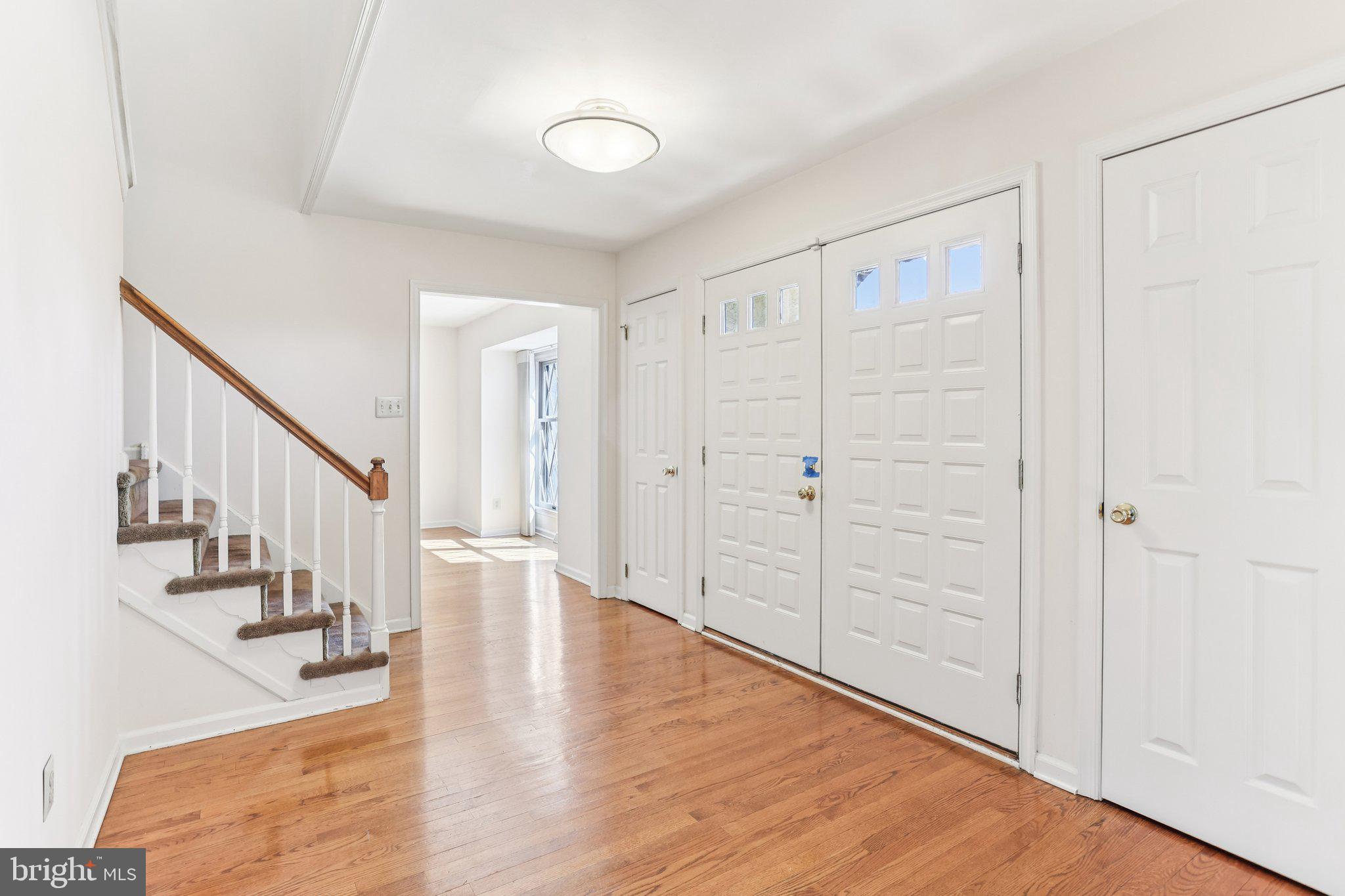 MAPLE GLEN - Residential