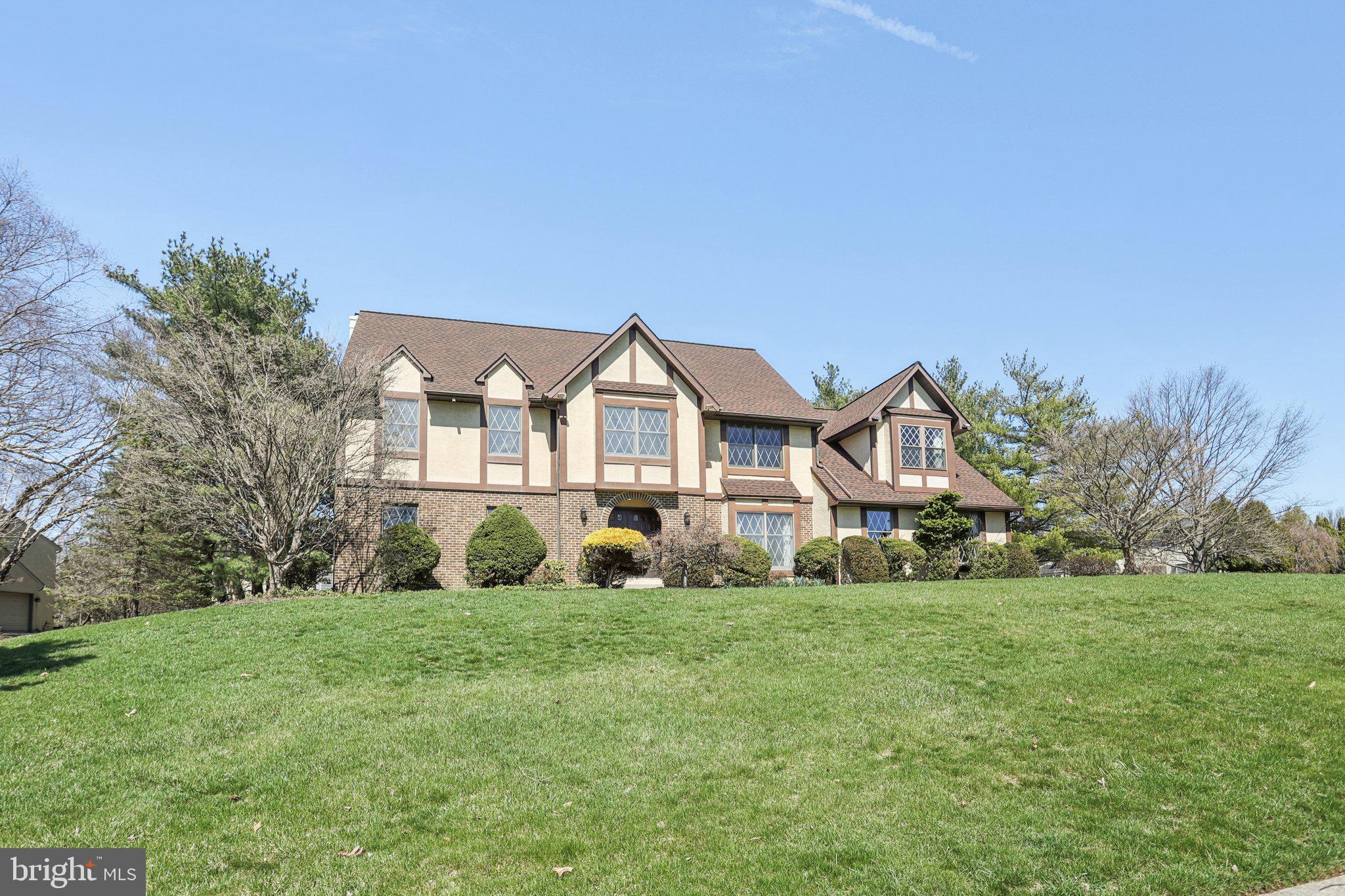 MAPLE GLEN - Residential