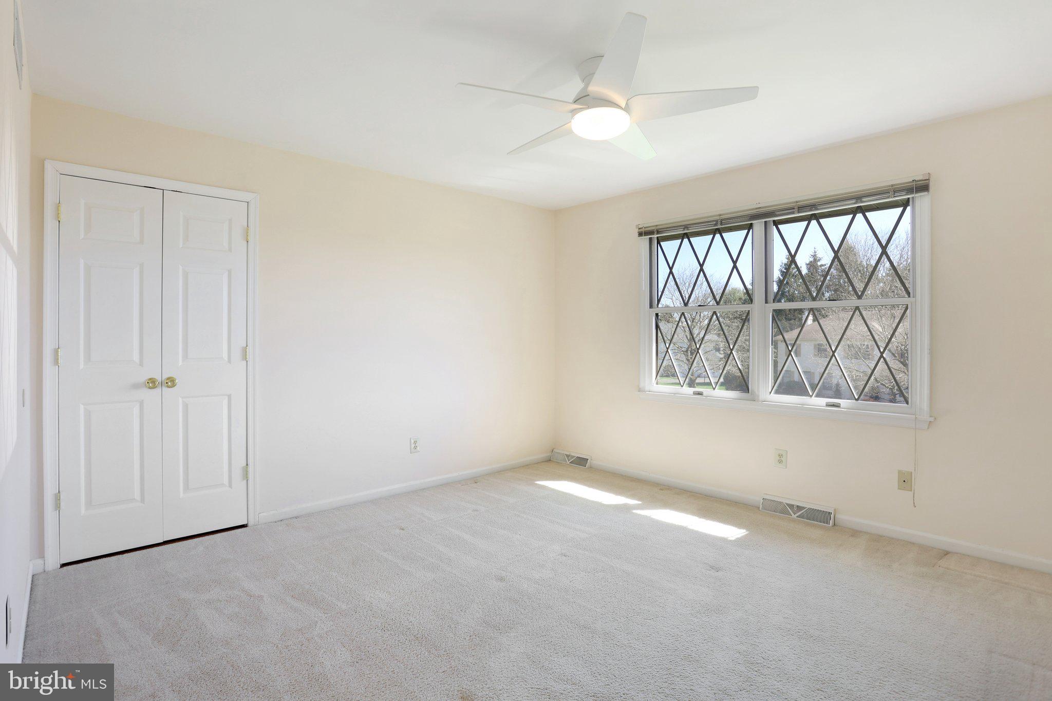 MAPLE GLEN - Residential