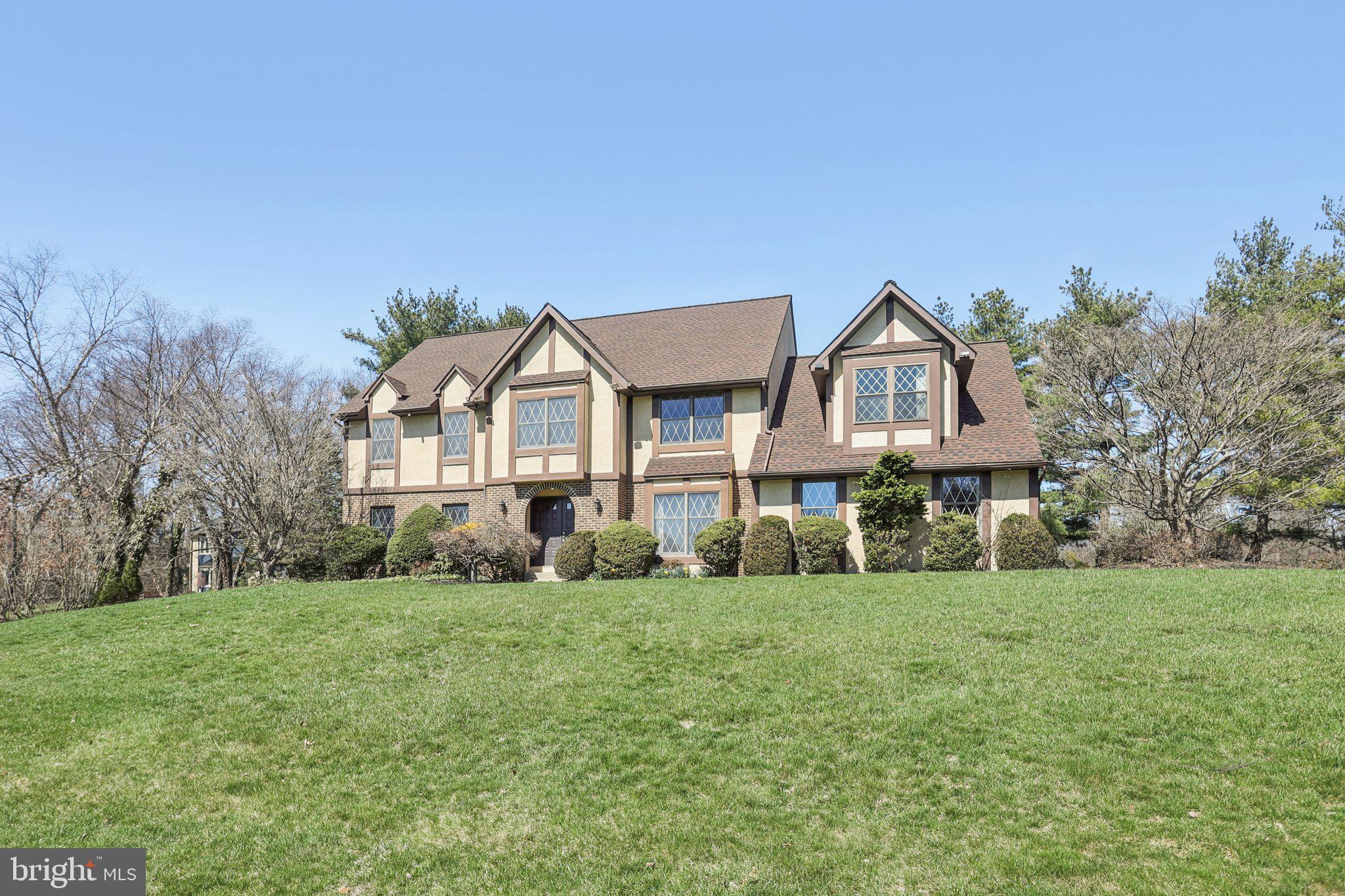 MAPLE GLEN - Residential