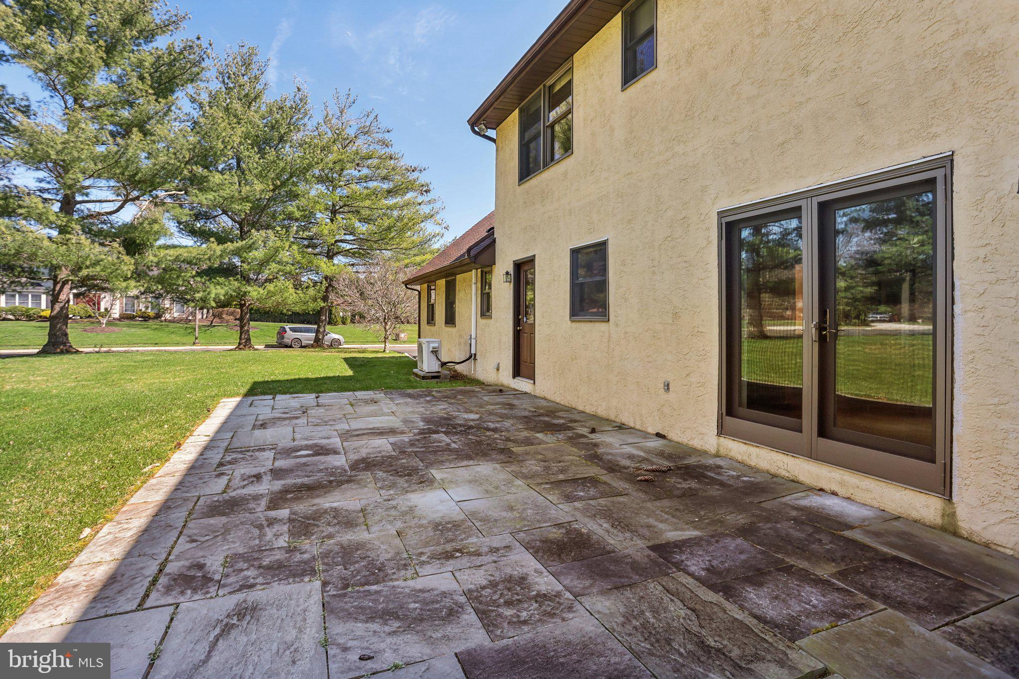 MAPLE GLEN - Residential