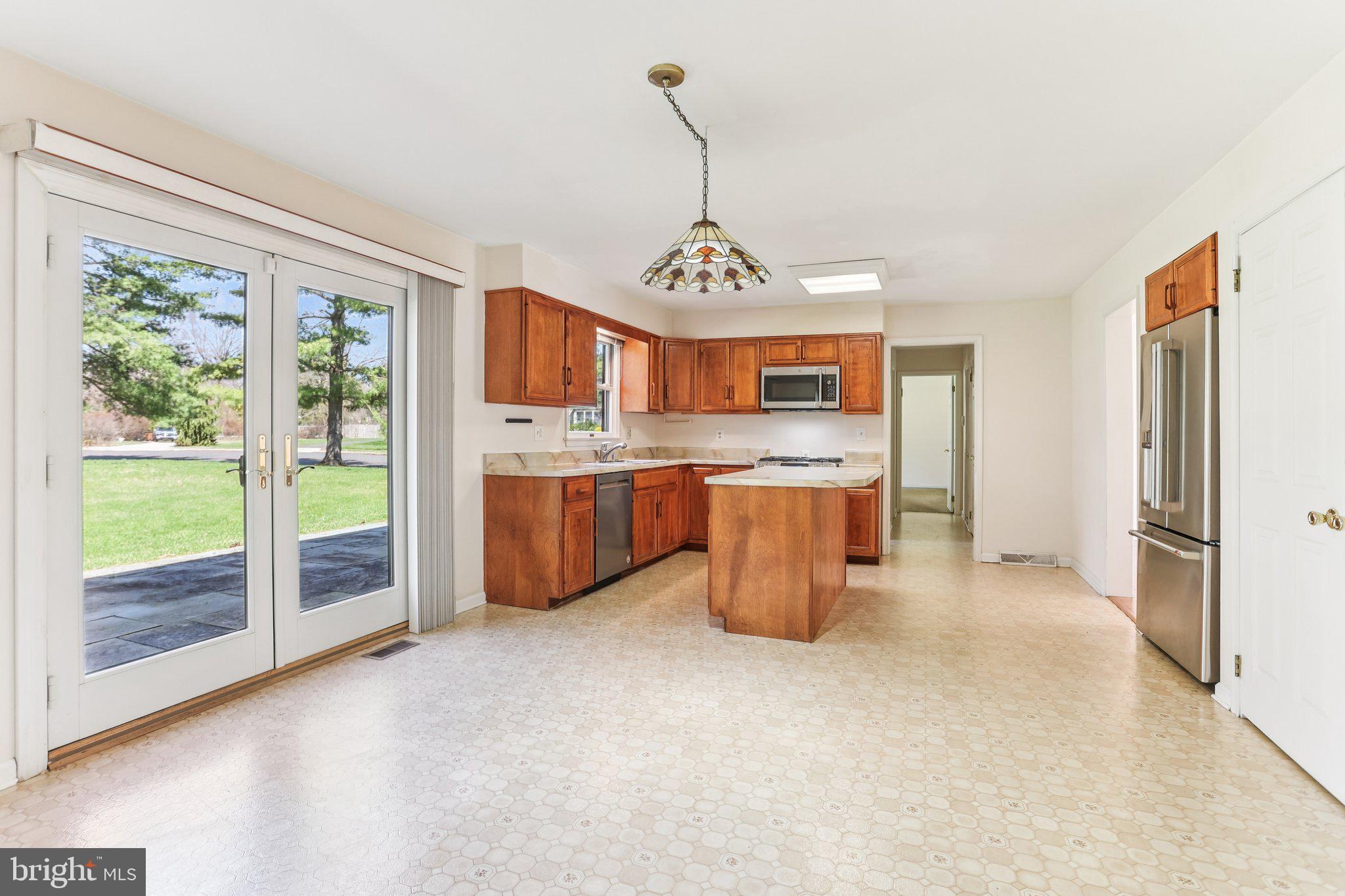 MAPLE GLEN - Residential