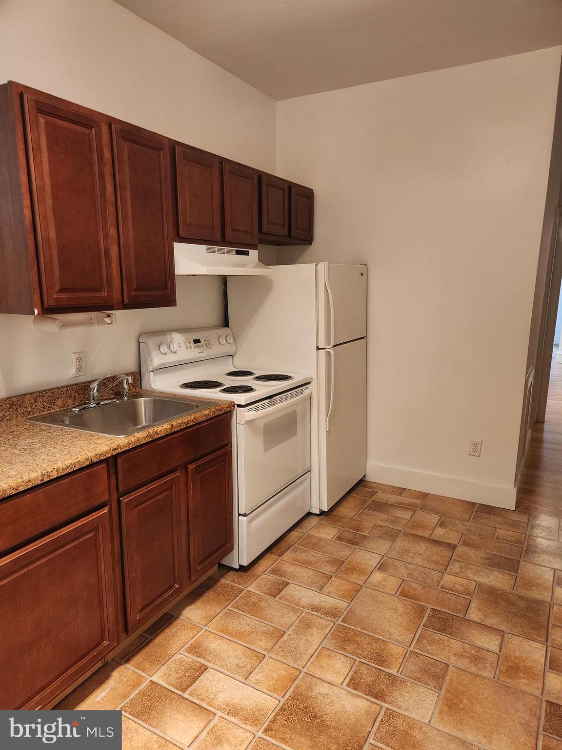 GRADUATE HOSPITAL - Residential Income