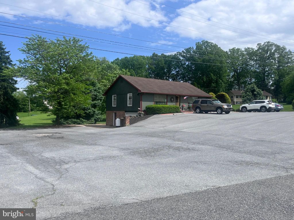 Photo of 3640 Black Gap Rd, CHAMBERSBURG, PA 17202 (MLS # PAFL2026638)