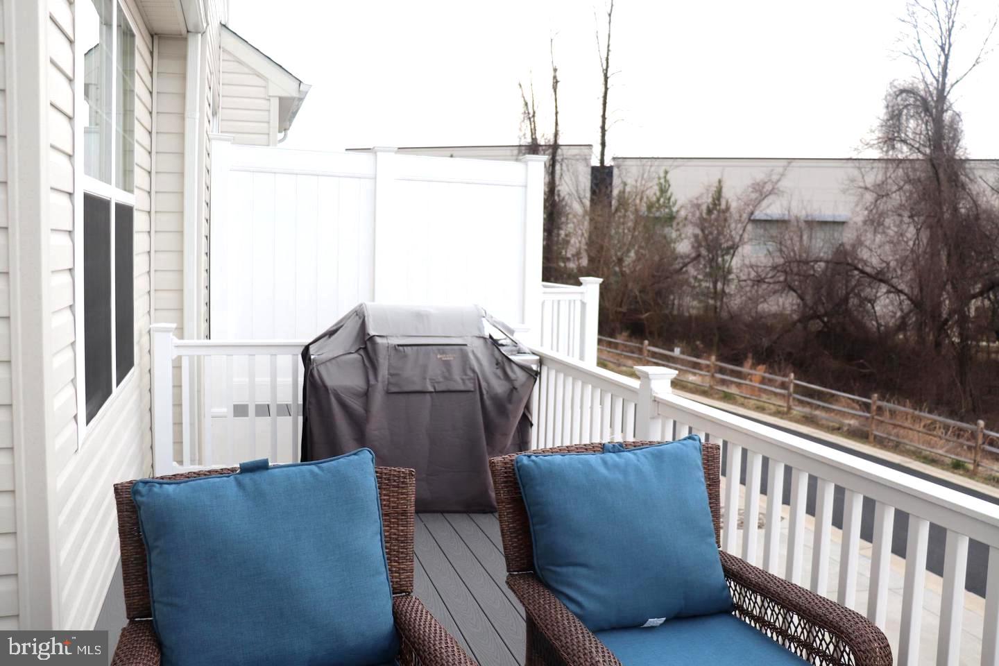 BALK HILL VILLAGE - Residential Lease