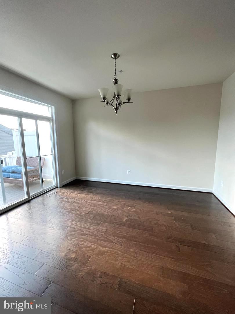 BALK HILL VILLAGE - Residential Lease