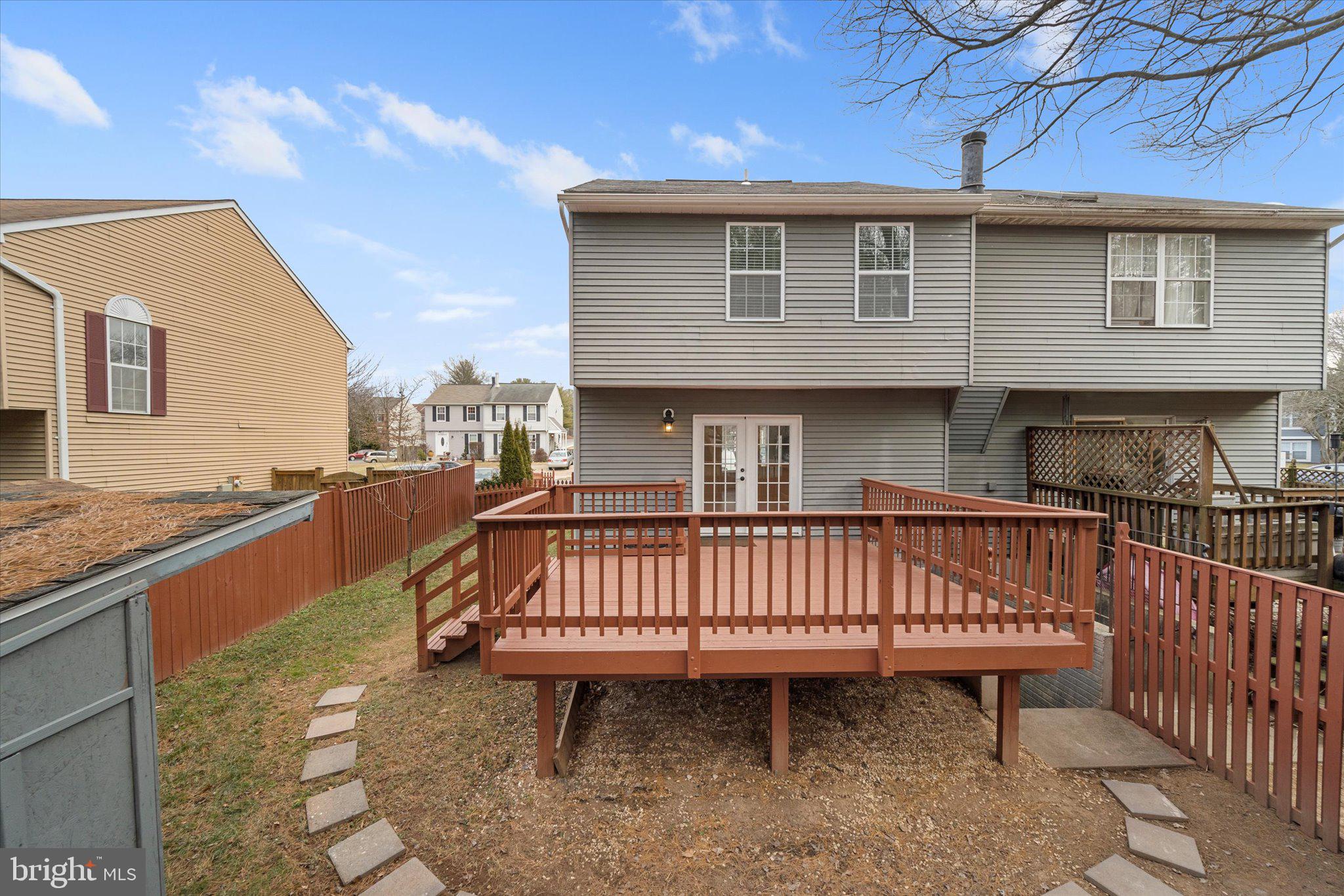 EXETER - Residential