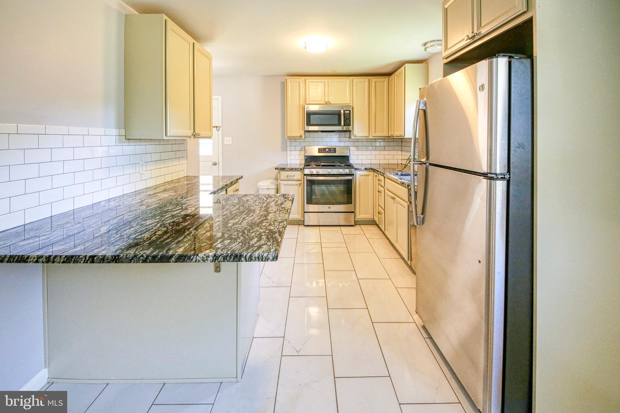 ADMIRAL HEIGHTS - Residential