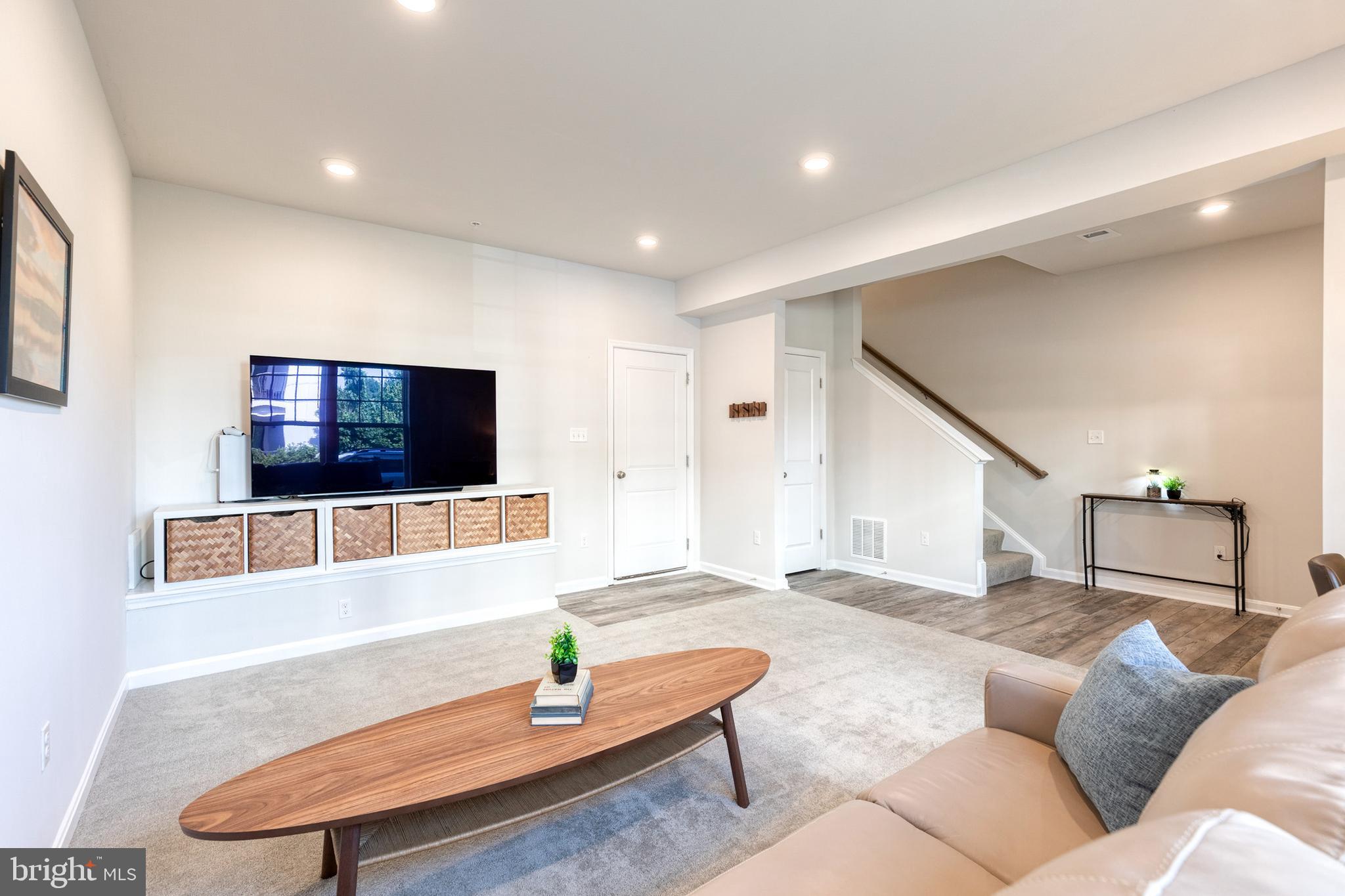 2253 PAGEFIELD WAY