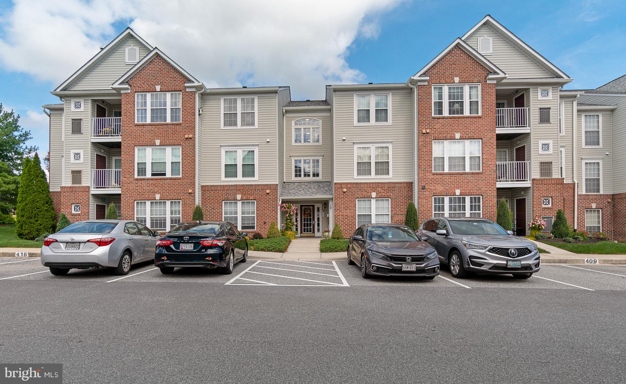 PERRY HALL FARMS - Residential