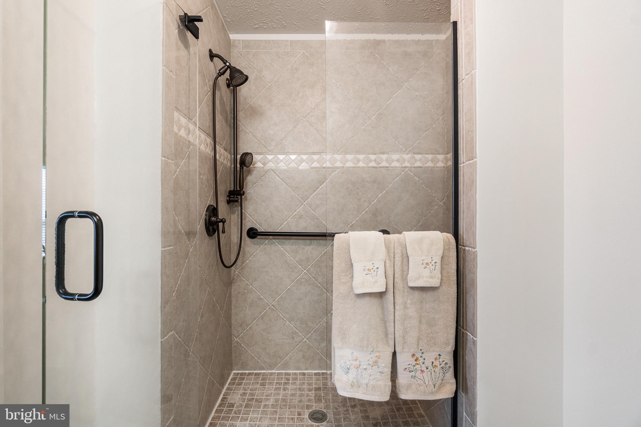 PERRY HALL FARMS - Residential