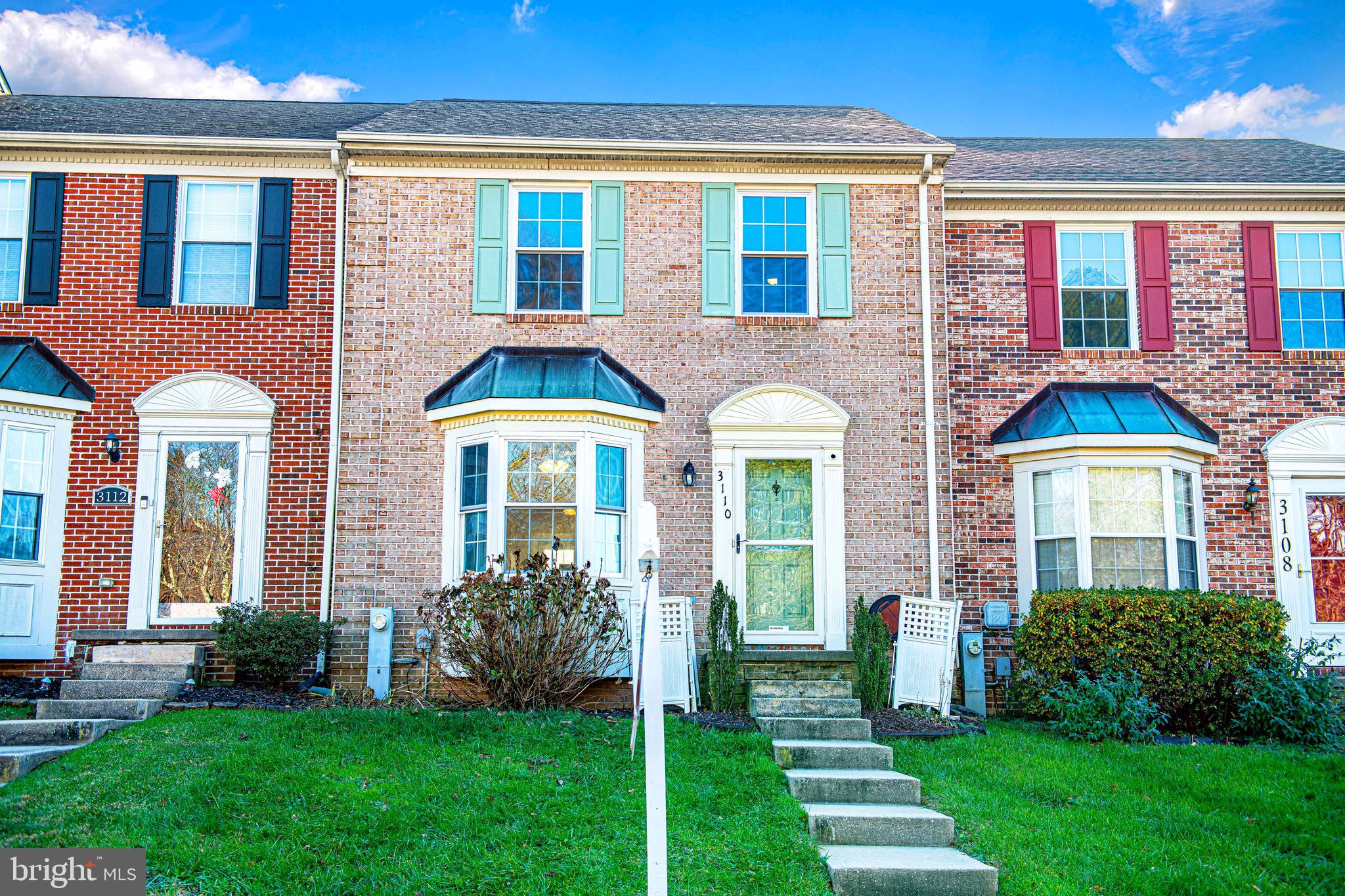 CONSTANT FRIENDSHIP - Residential