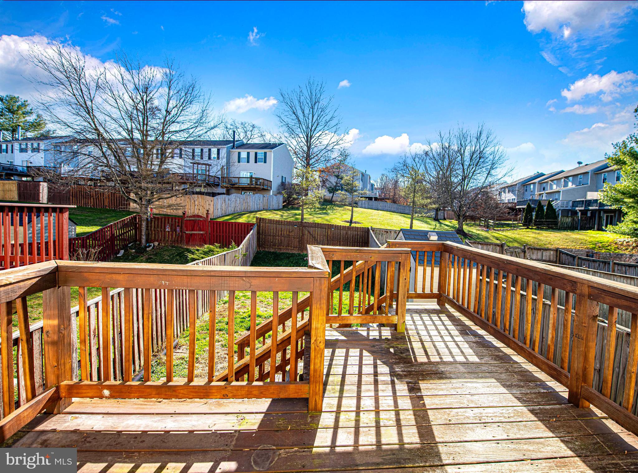 CONSTANT FRIENDSHIP - Residential