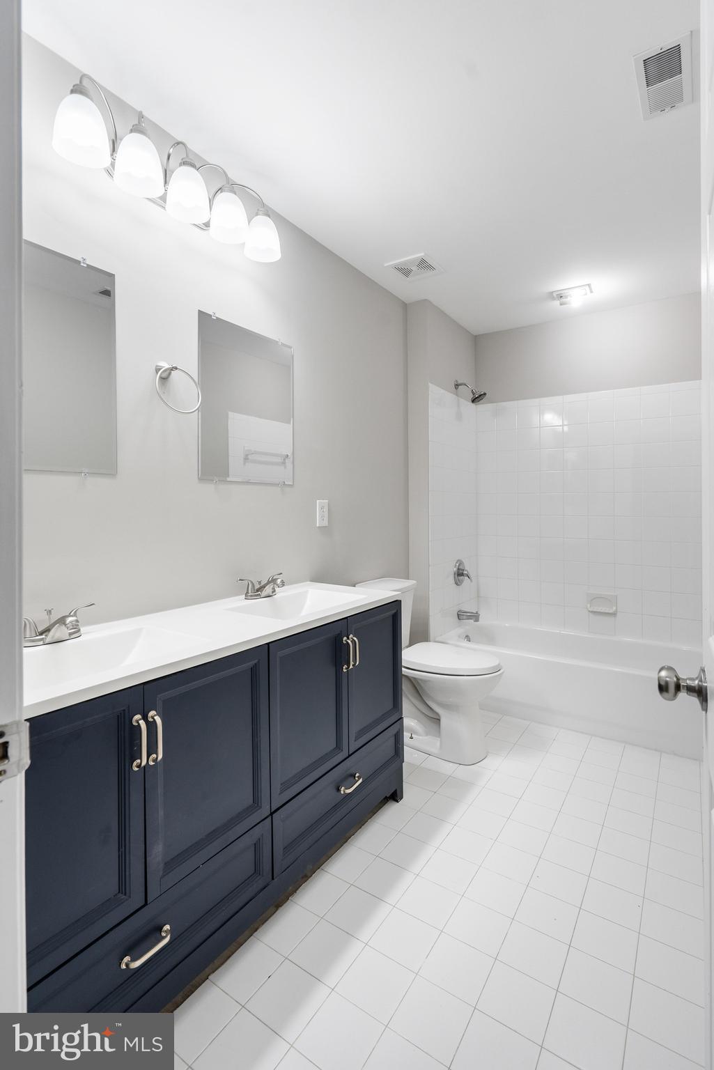 MAYS CHAPEL - Residential