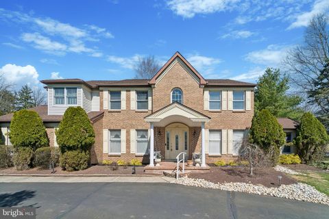 137 BRIARWOOD DRIVE SOUTHAMPTON PA 18966