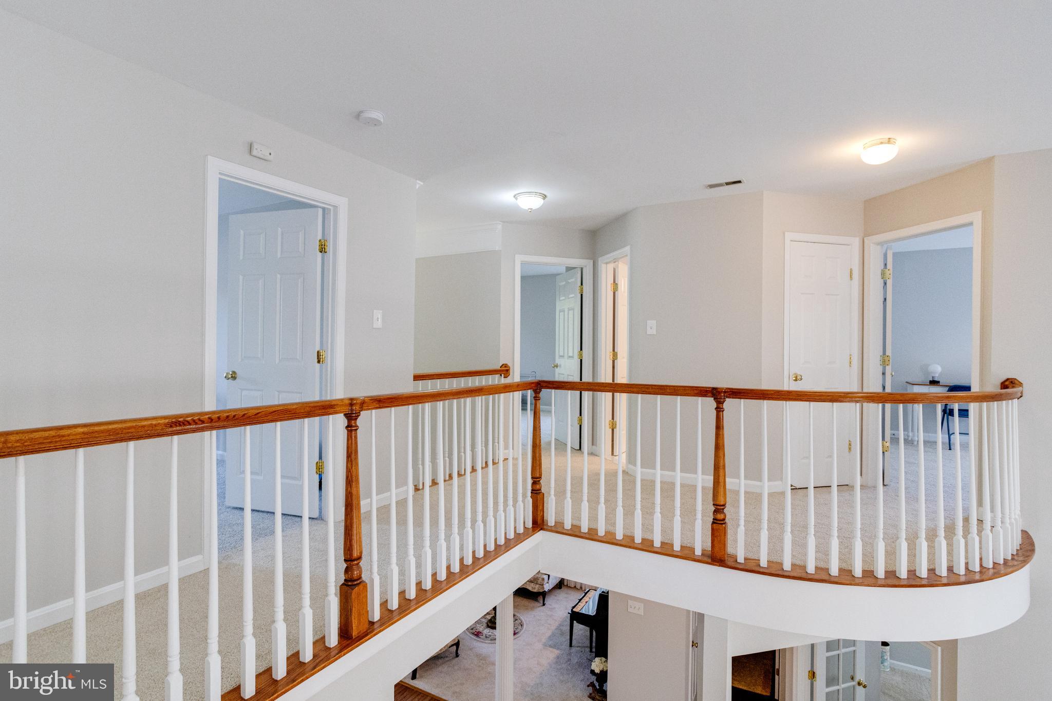 WINTER OAKS - Residential