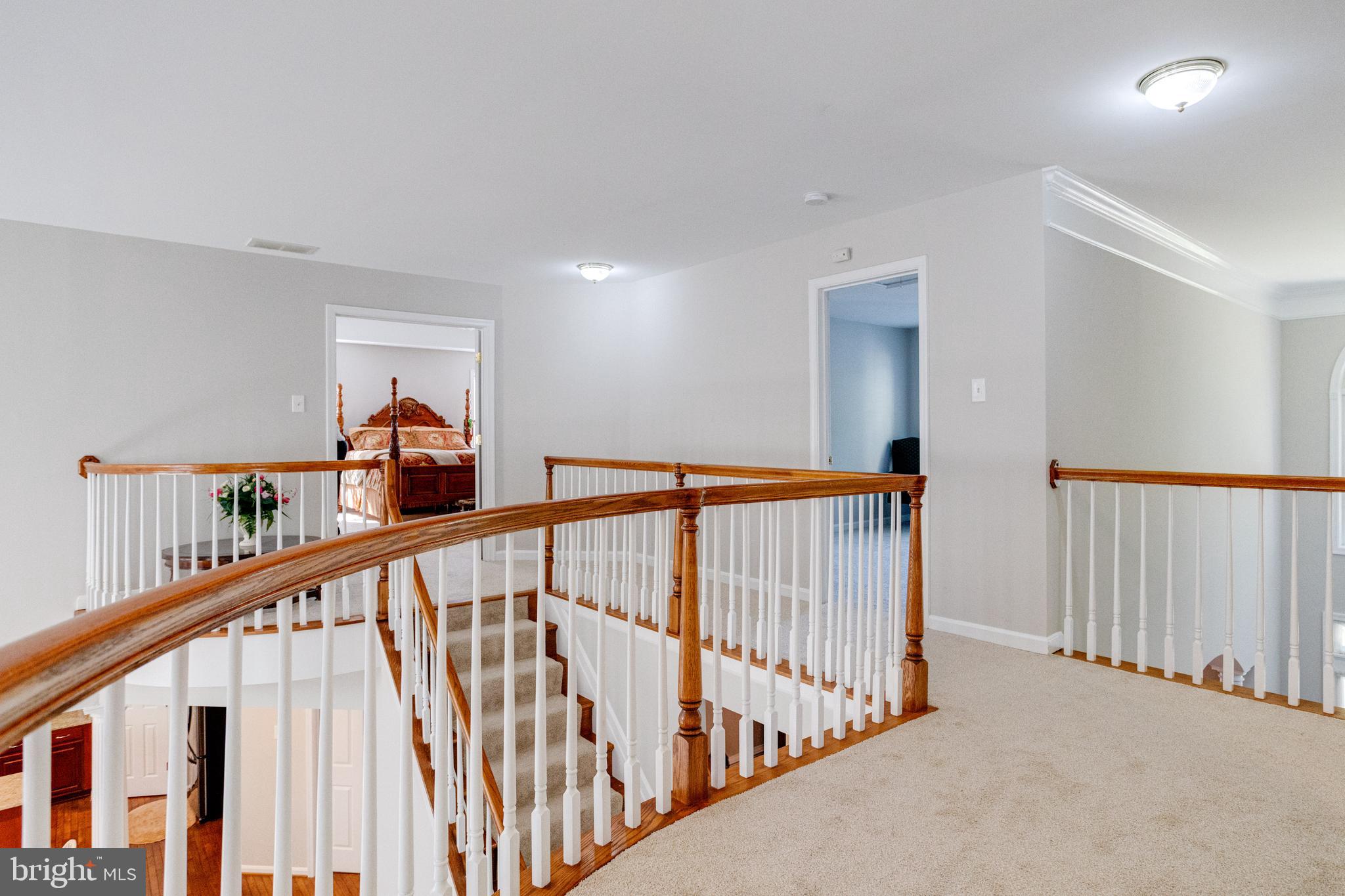 WINTER OAKS - Residential