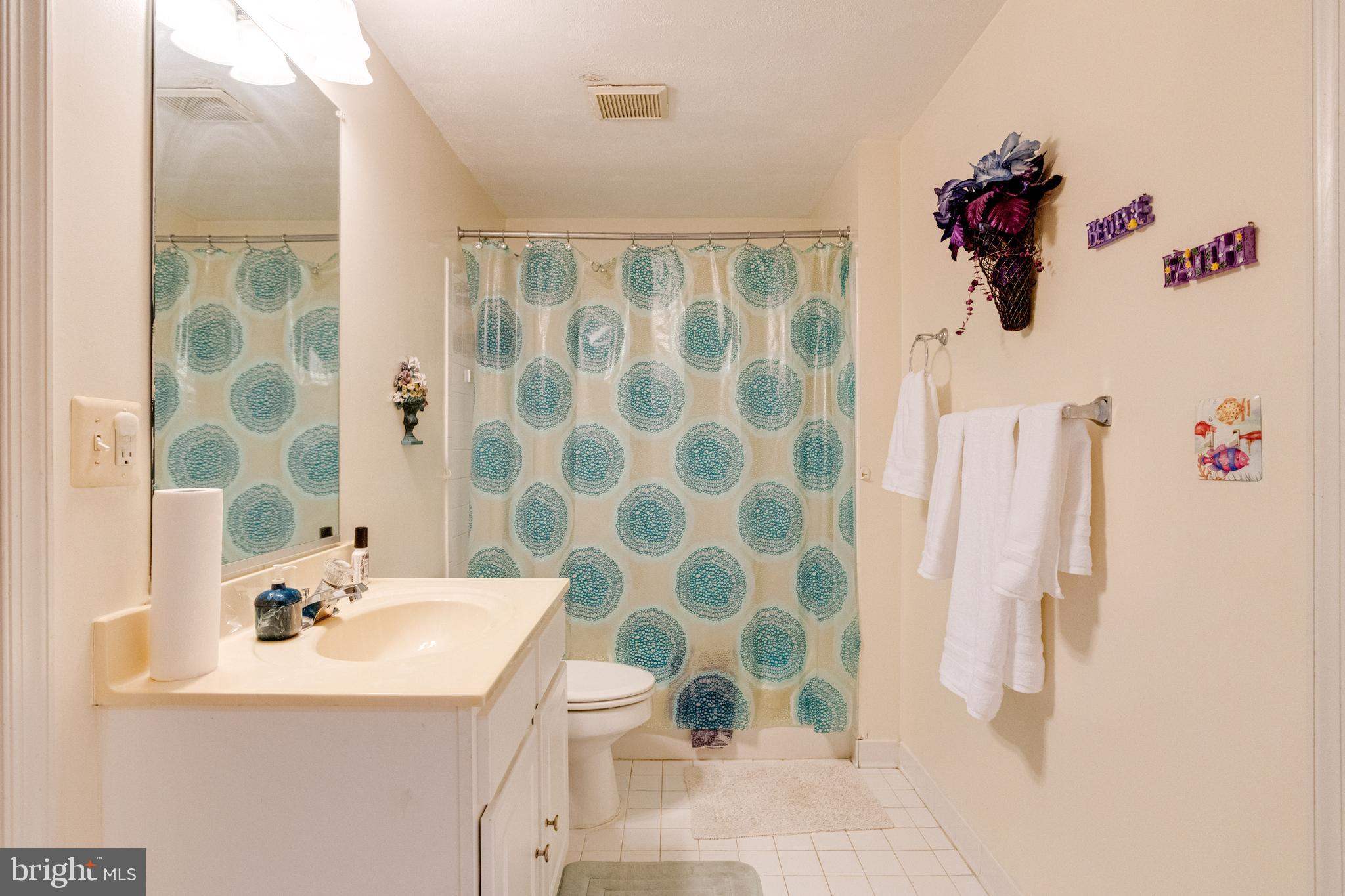 WINTER OAKS - Residential