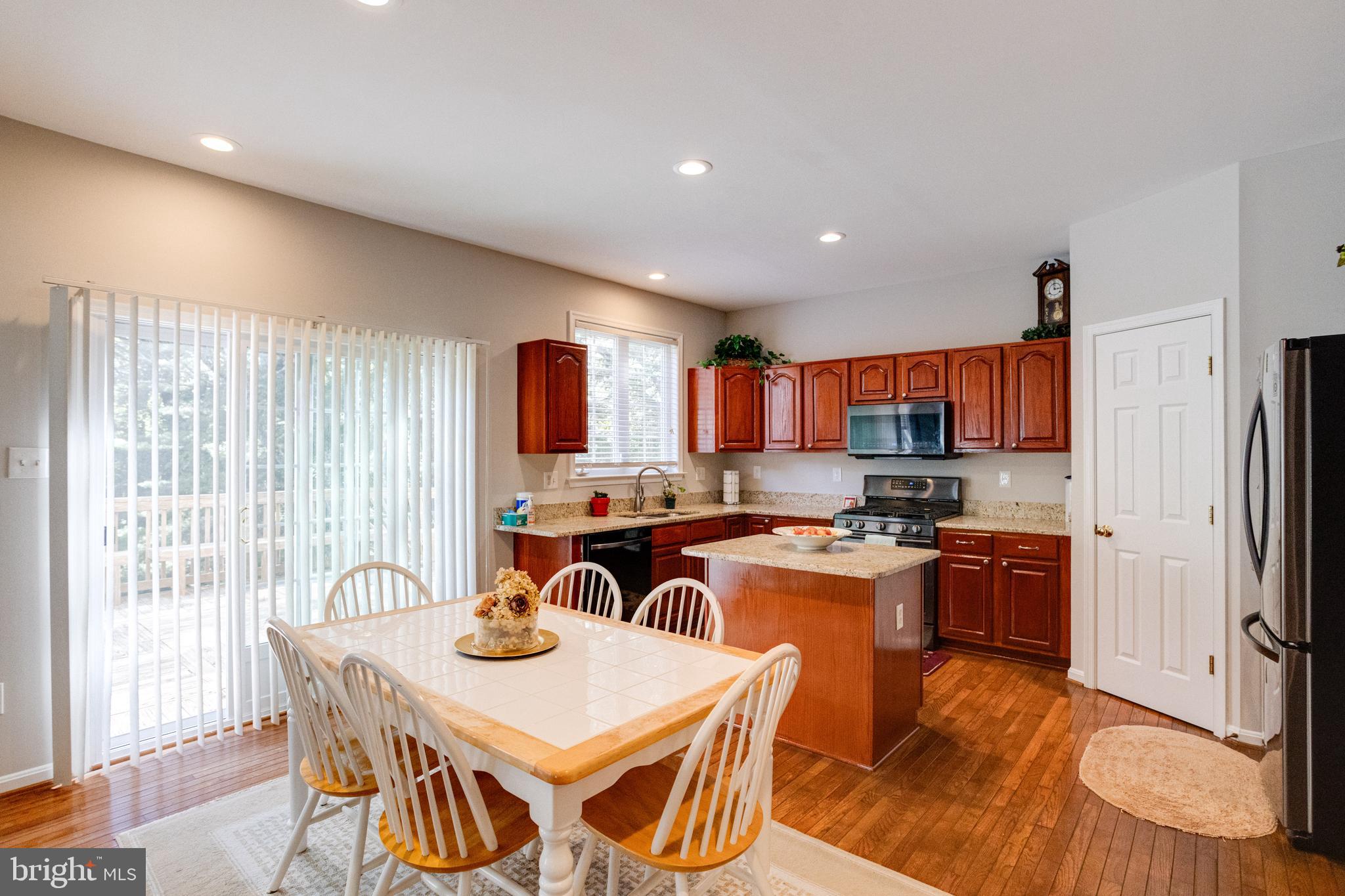 WINTER OAKS - Residential