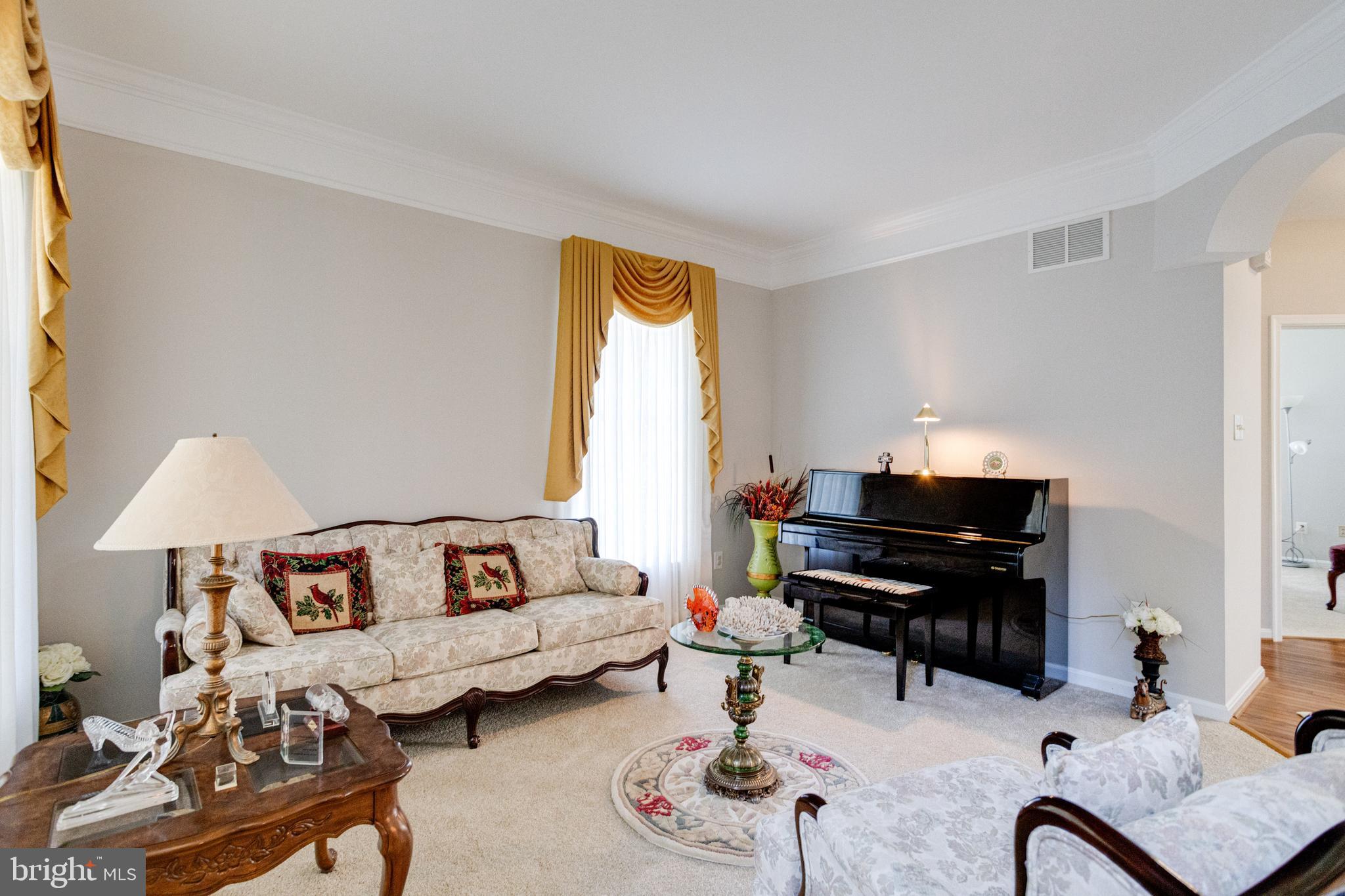 WINTER OAKS - Residential