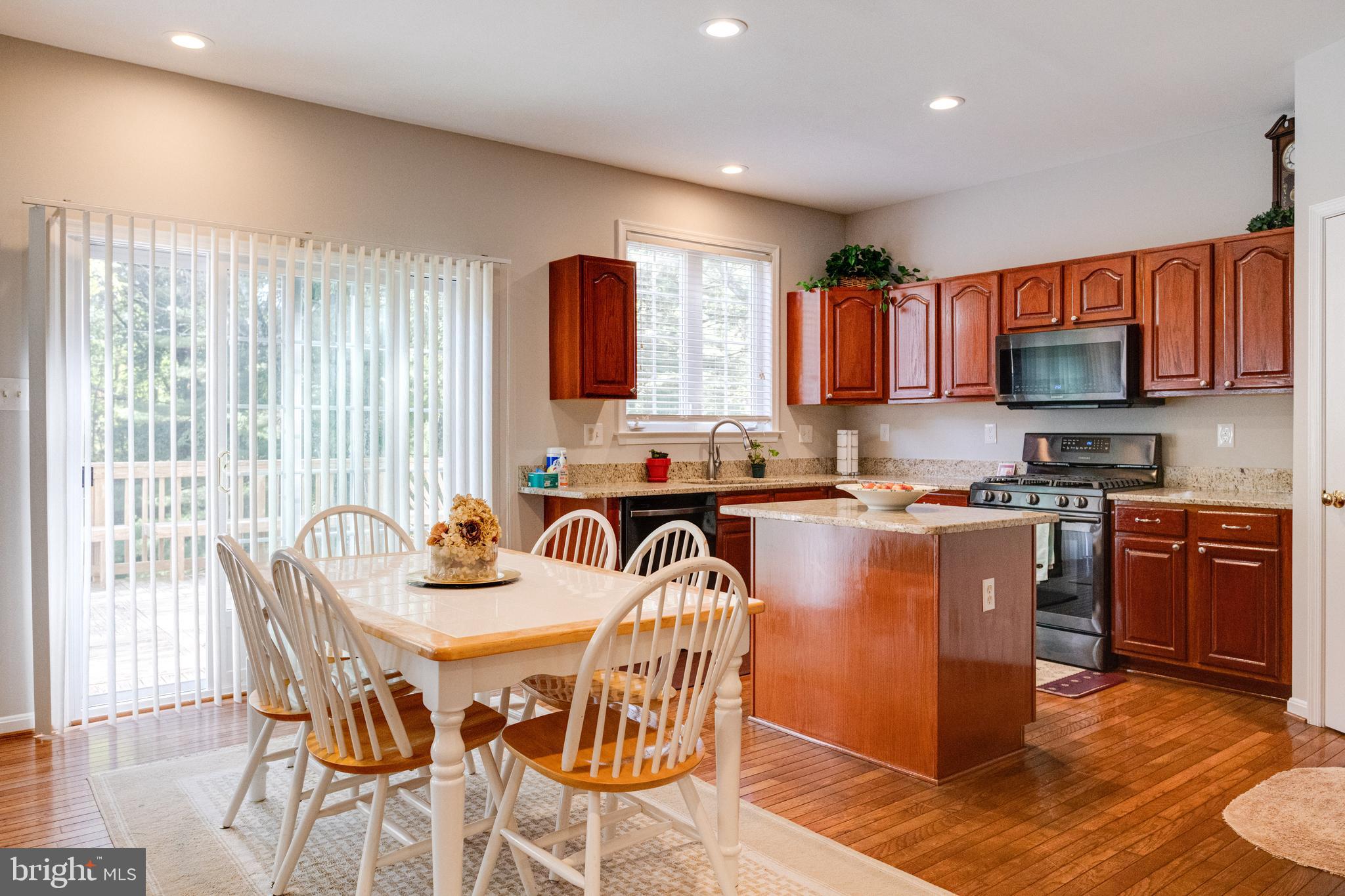 WINTER OAKS - Residential