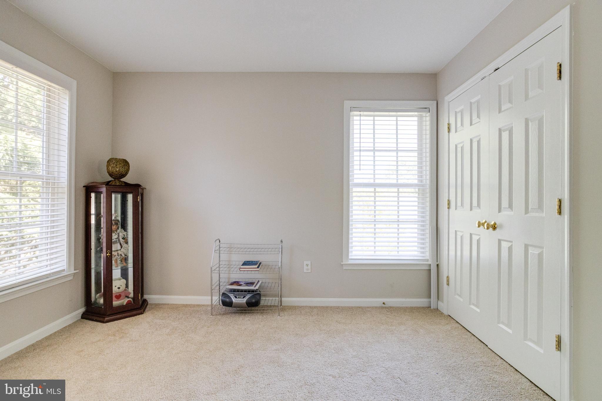 WINTER OAKS - Residential