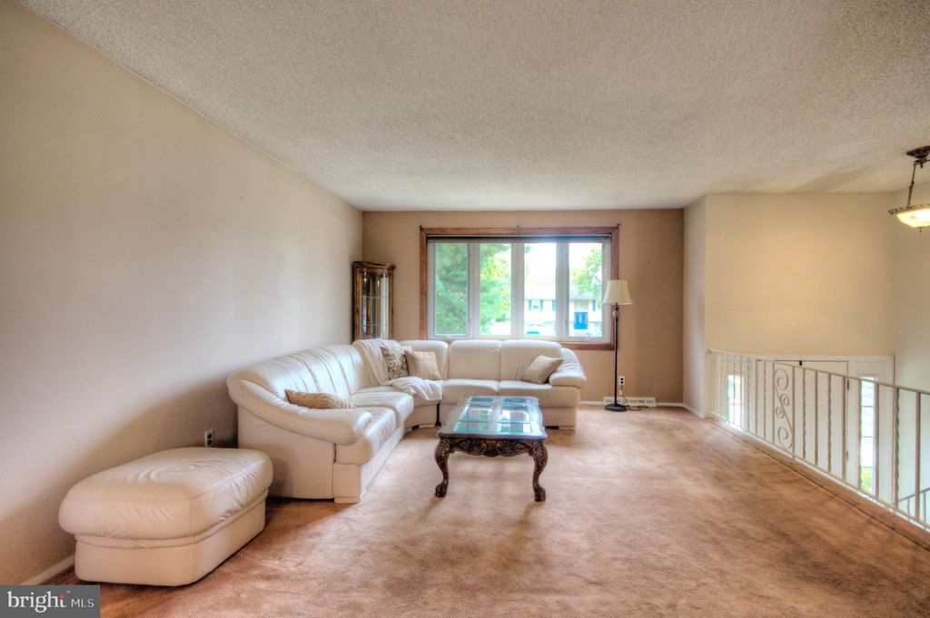 Photo of 12 Little Lane, BARRINGTON, NJ 08007 (MLS # NJCD2101428)