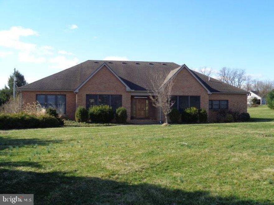 A MUST SEE!!! 3300+ square feet of pure elegance sits on 2.85 acres and accompanied by a 45' x 70' limestone bank barn circa 1800's. Circular driveway, Brazilian cherry and teak wood floors, oak shelving, cathedral ceilings, crown molding, master bedroom dressing area, Jacuzzi tub, finished lower level media room with sound system, 3-zone Geo-thermal heating system and much, much more!! See associated docs for additional info.    "PRIOR TO SHOWING THIS LISTING, THE PROPERTY ACCESS NOTICE FORM MUST BE EXECUTED AND RETURNED TO THE LISTING AGENT".   "ALL WHO ENTER THE HOME MUST WEAR MASK"!!!!