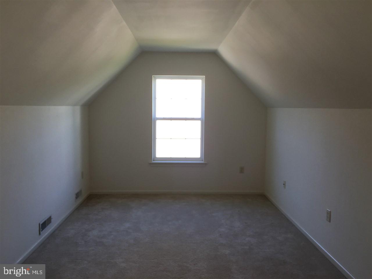 ASBURY POINTE - Residential