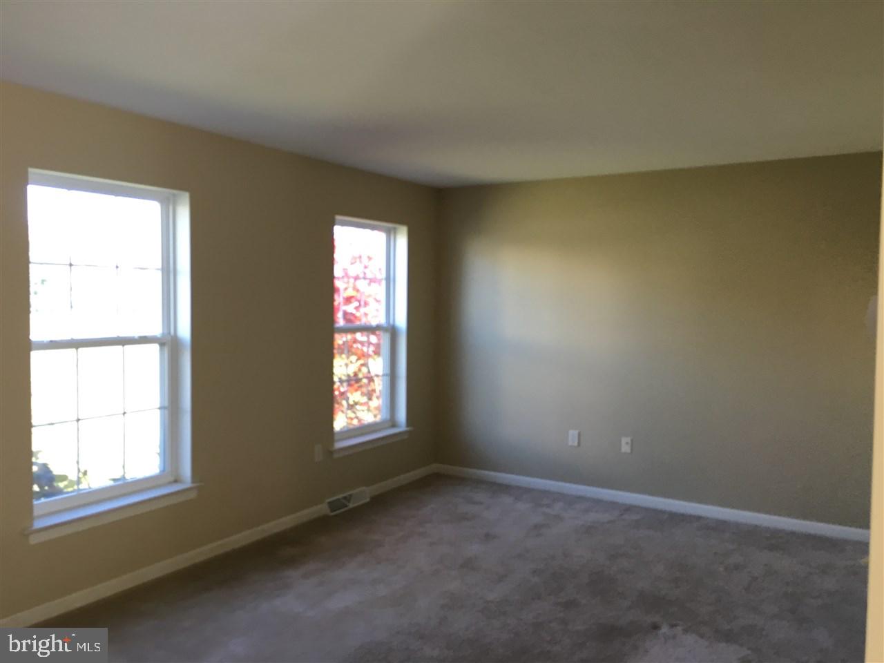 ASBURY POINTE - Residential