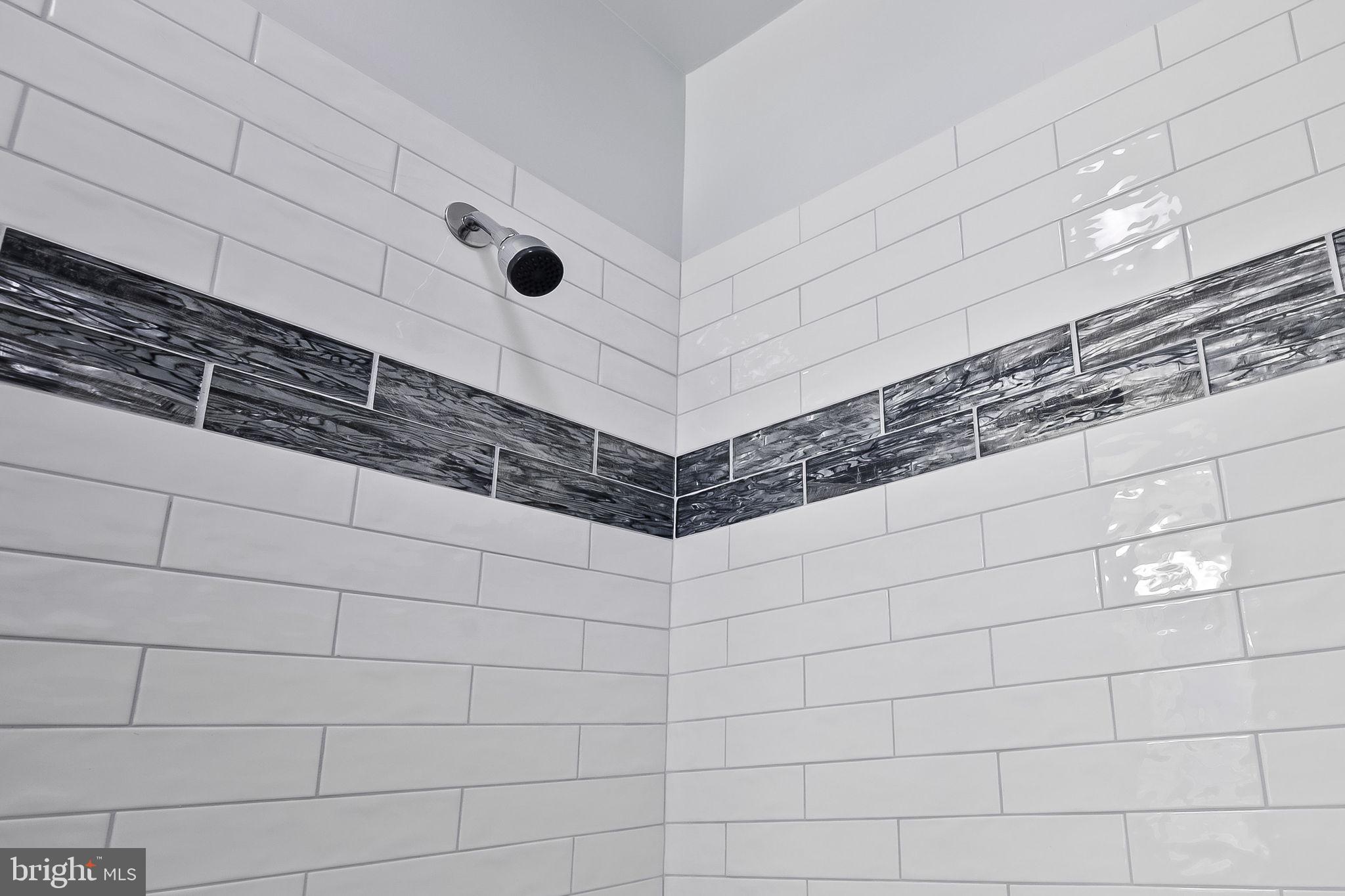 UNION SQUARE - Residential Lease