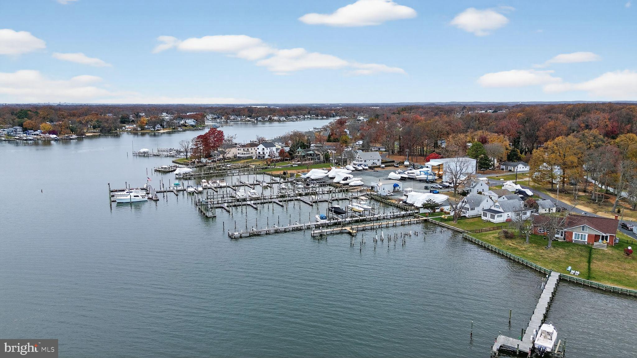 BOWLEYS QUARTERS - Residential