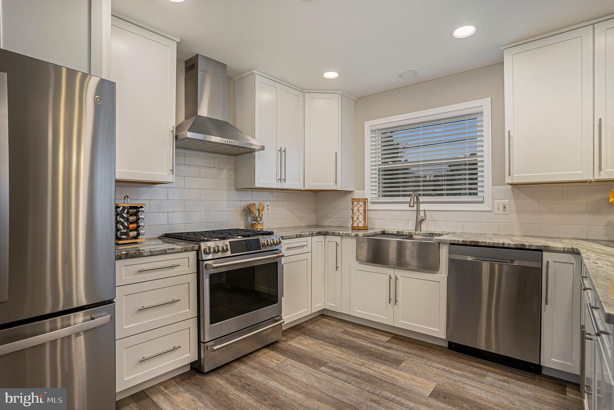 CRANBERRY ESTATES - Residential