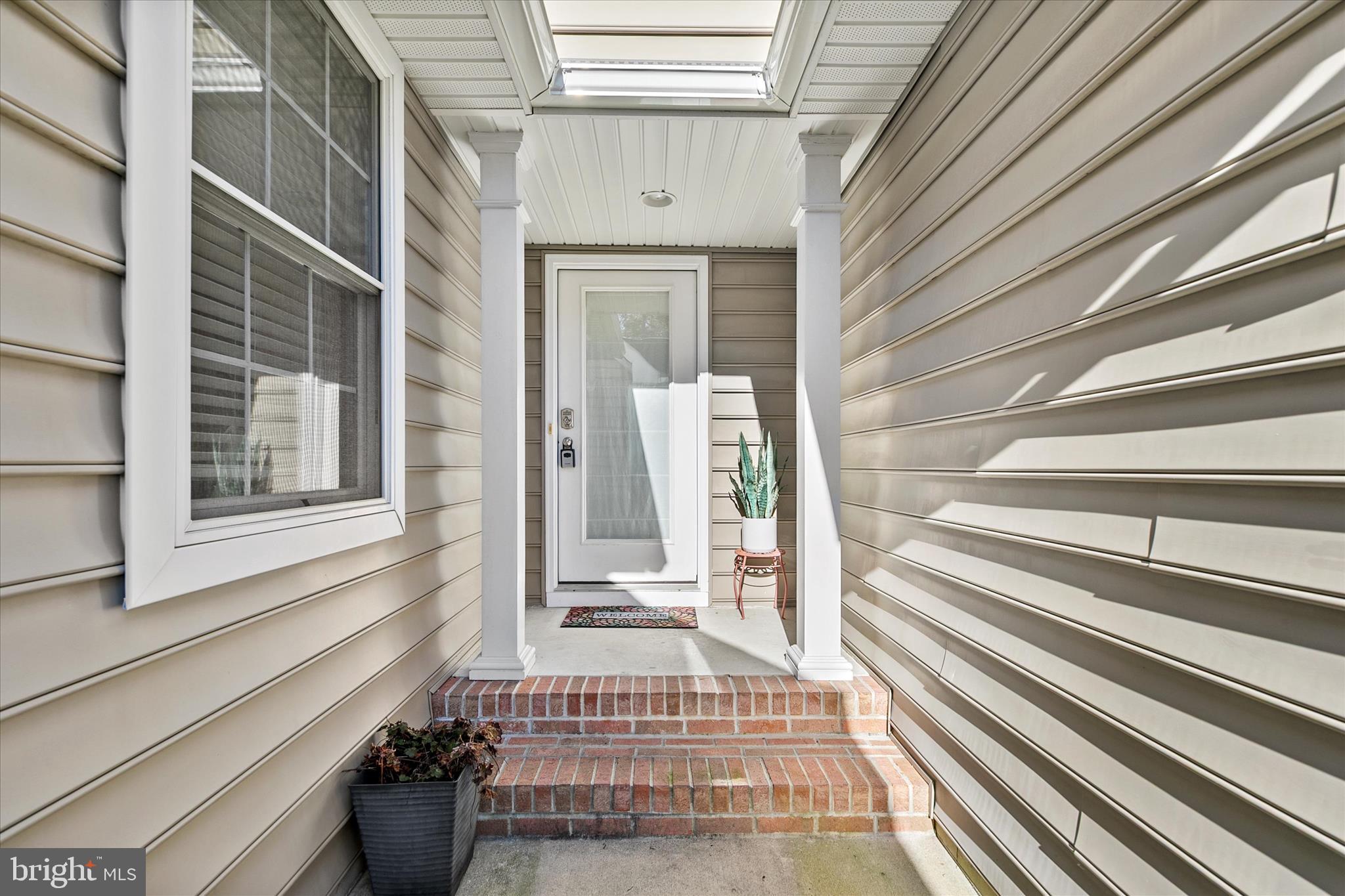 33856 WATERSIDE DRIVE