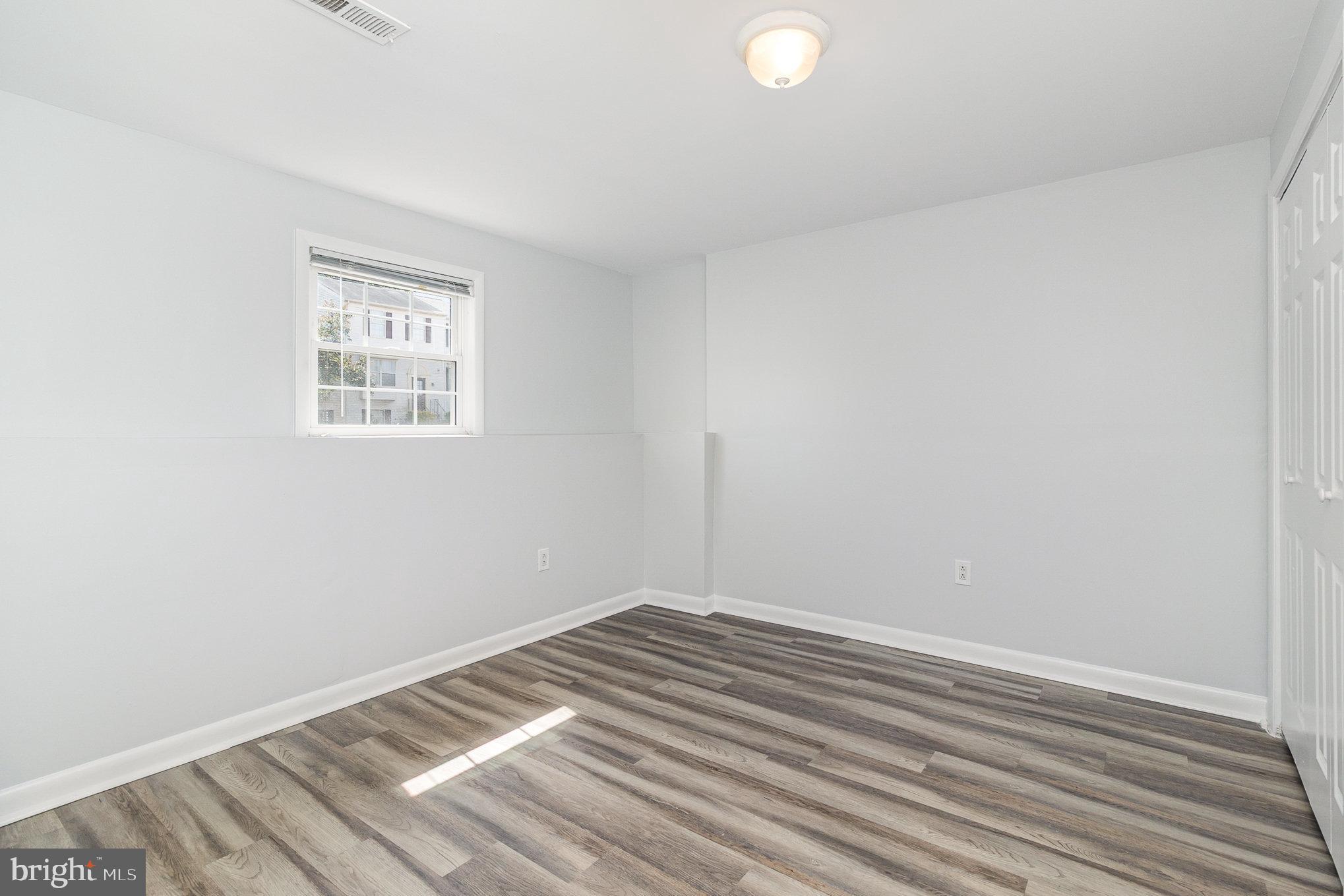 HEATHER GLEN - Residential Lease