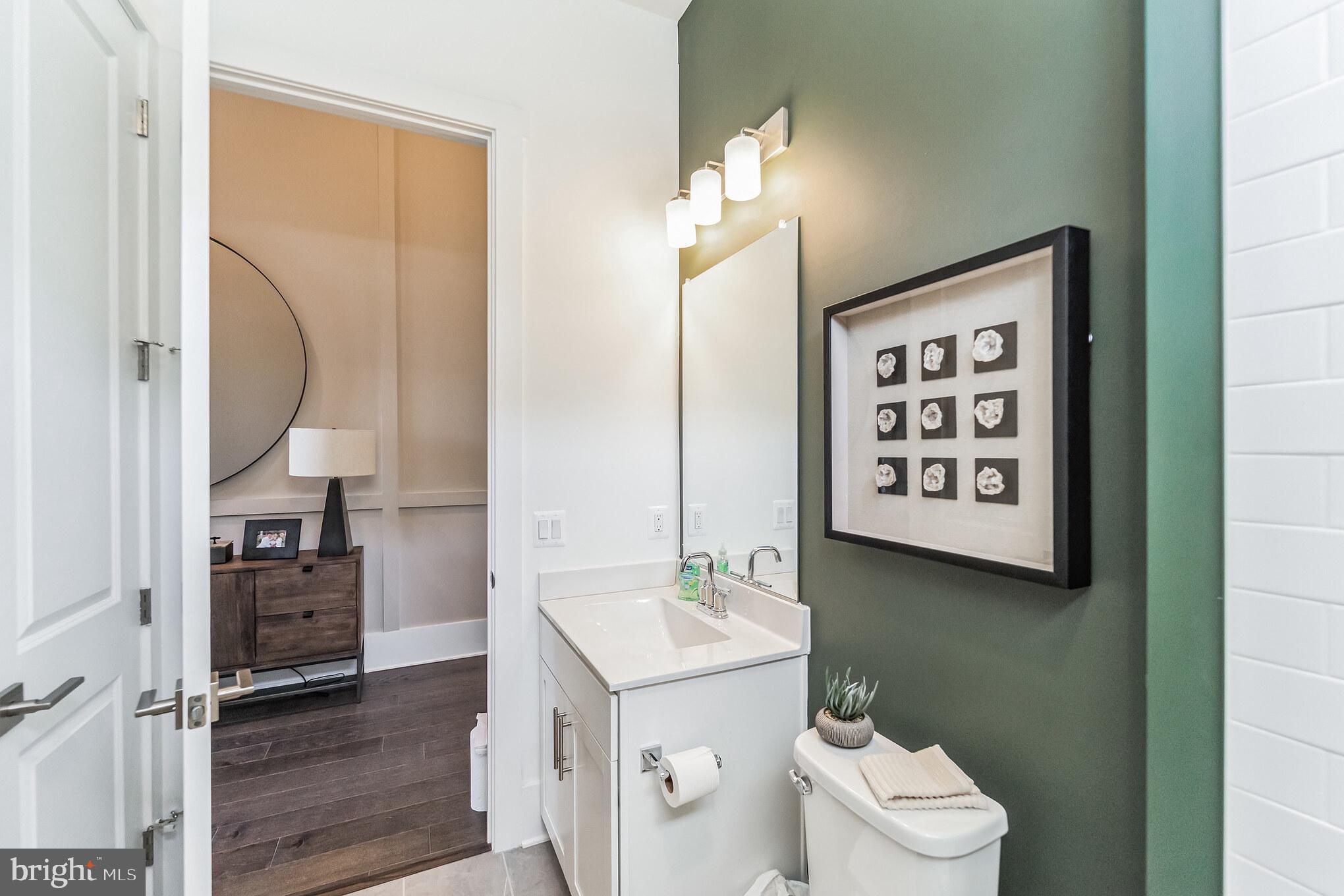 FOUR SEASONS AT KENT ISLAND - Residential