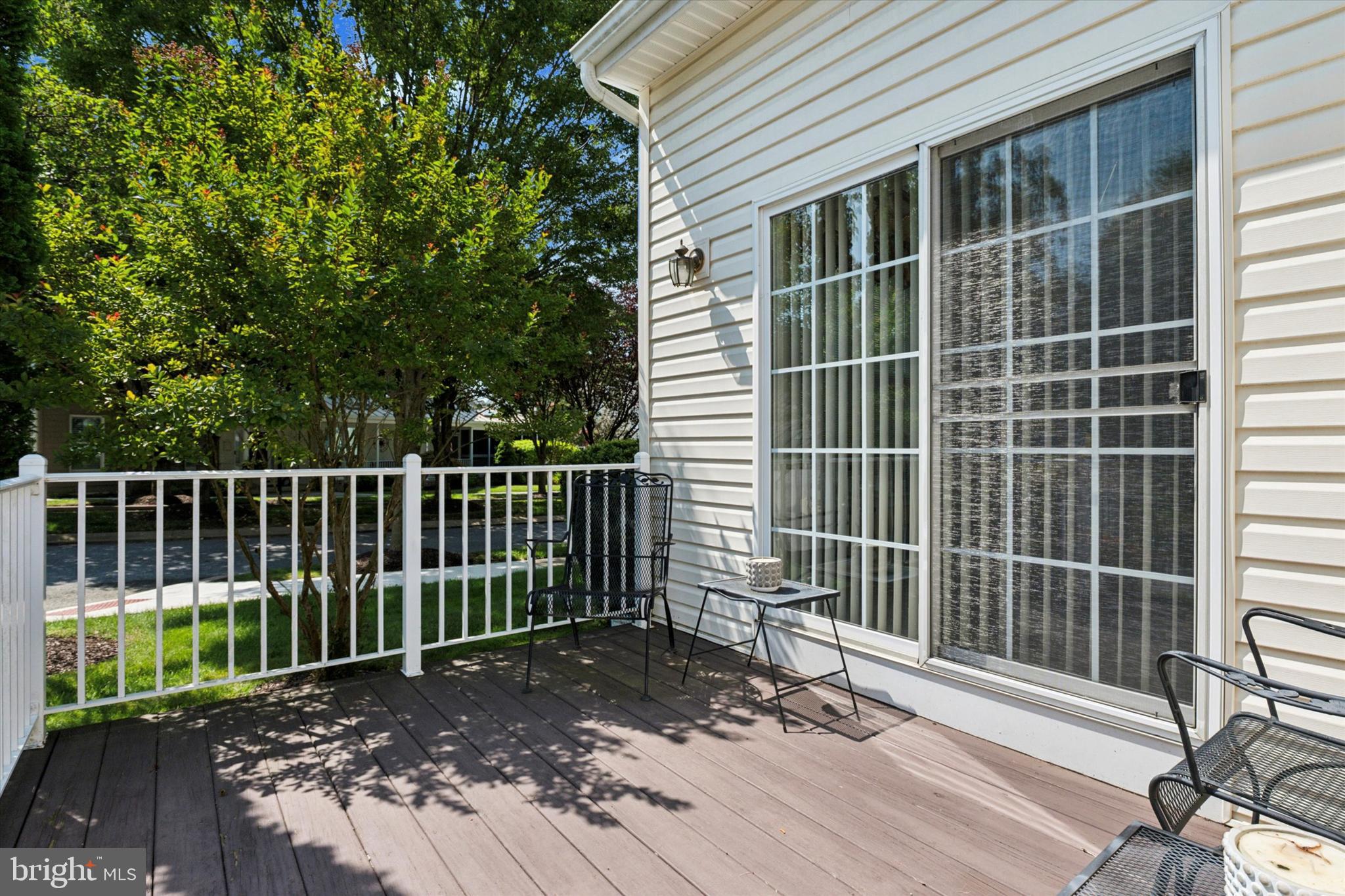 VICTORIA GARDENS - Residential